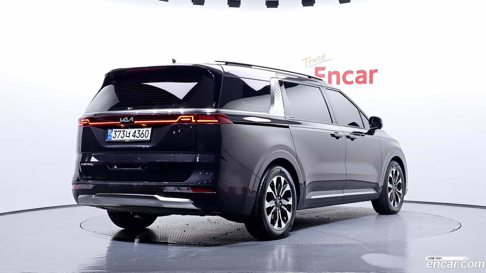 Canival Kia 2022.11-OUTER-002