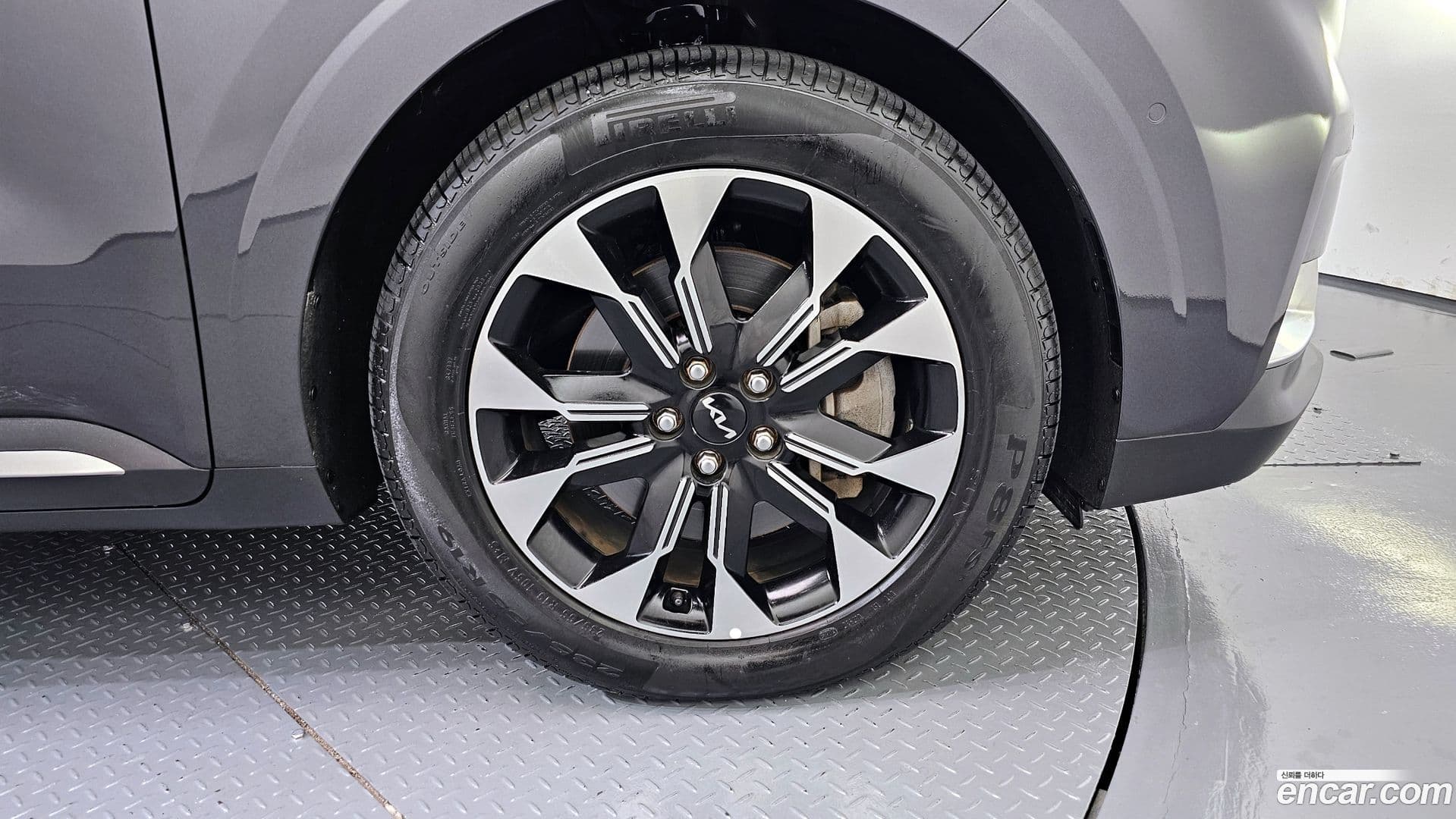 Main__Slider__Photo:Canival Kia 2022.11-4