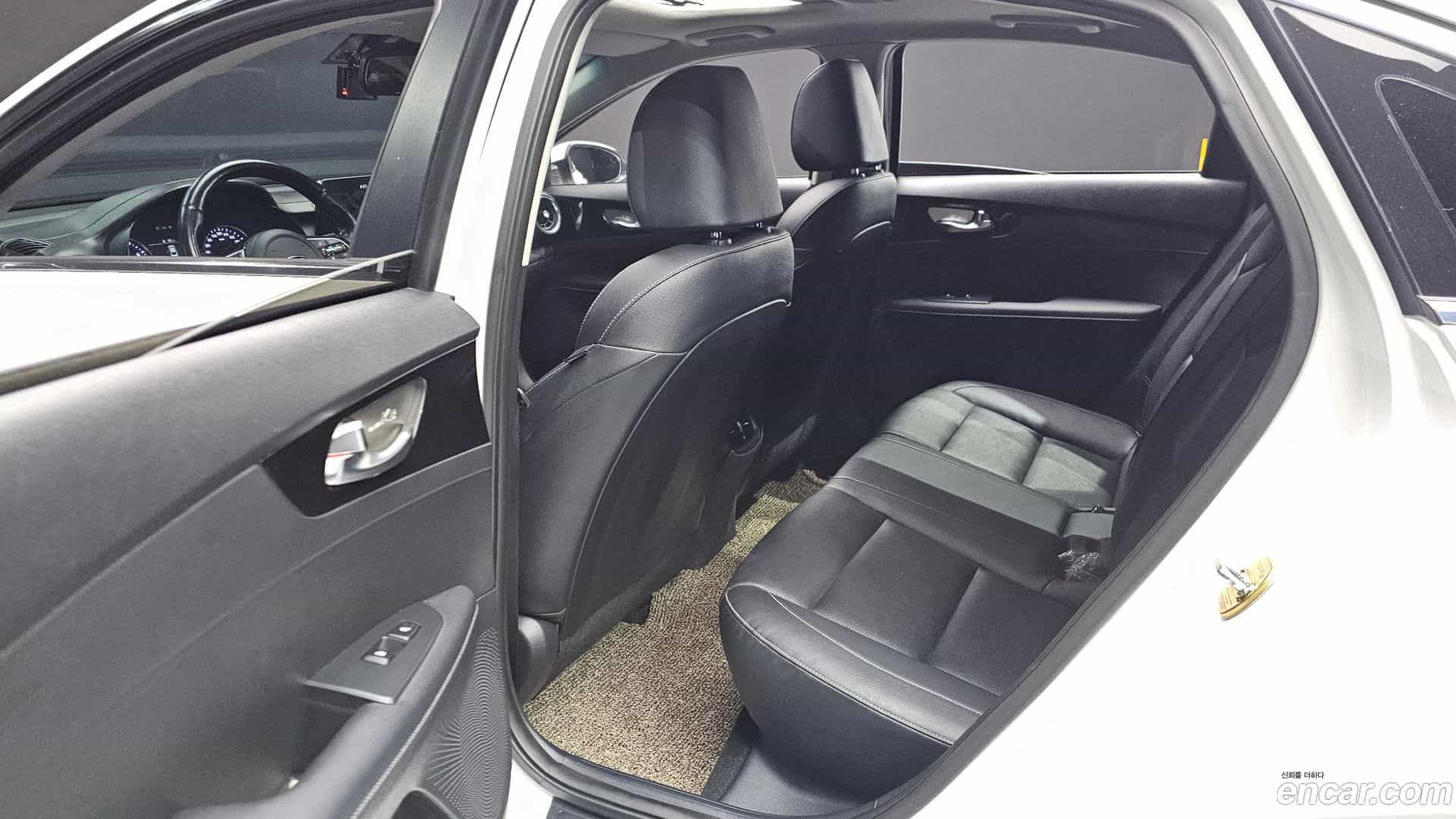 K3 Kia 2019.6-OPTION-016