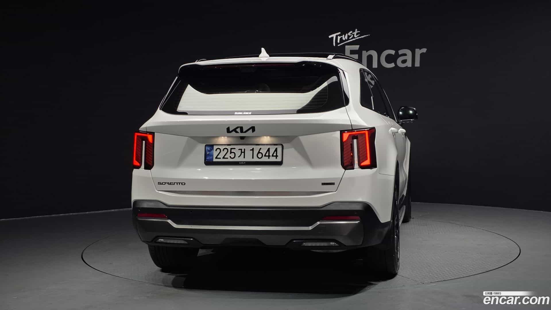 Sorento Kia 2024.1-OUTER-004