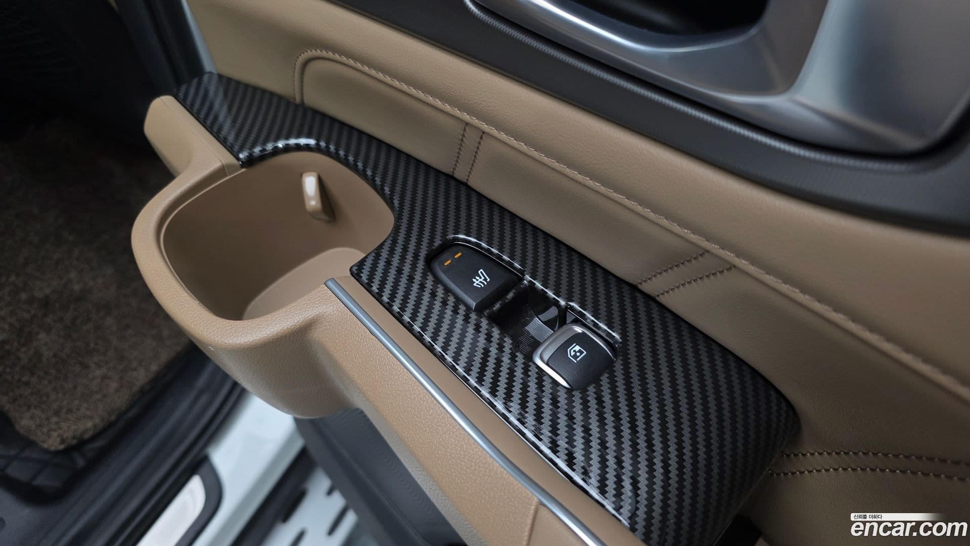 Main__Slider__Photo:Sorento Kia 2024.1-18