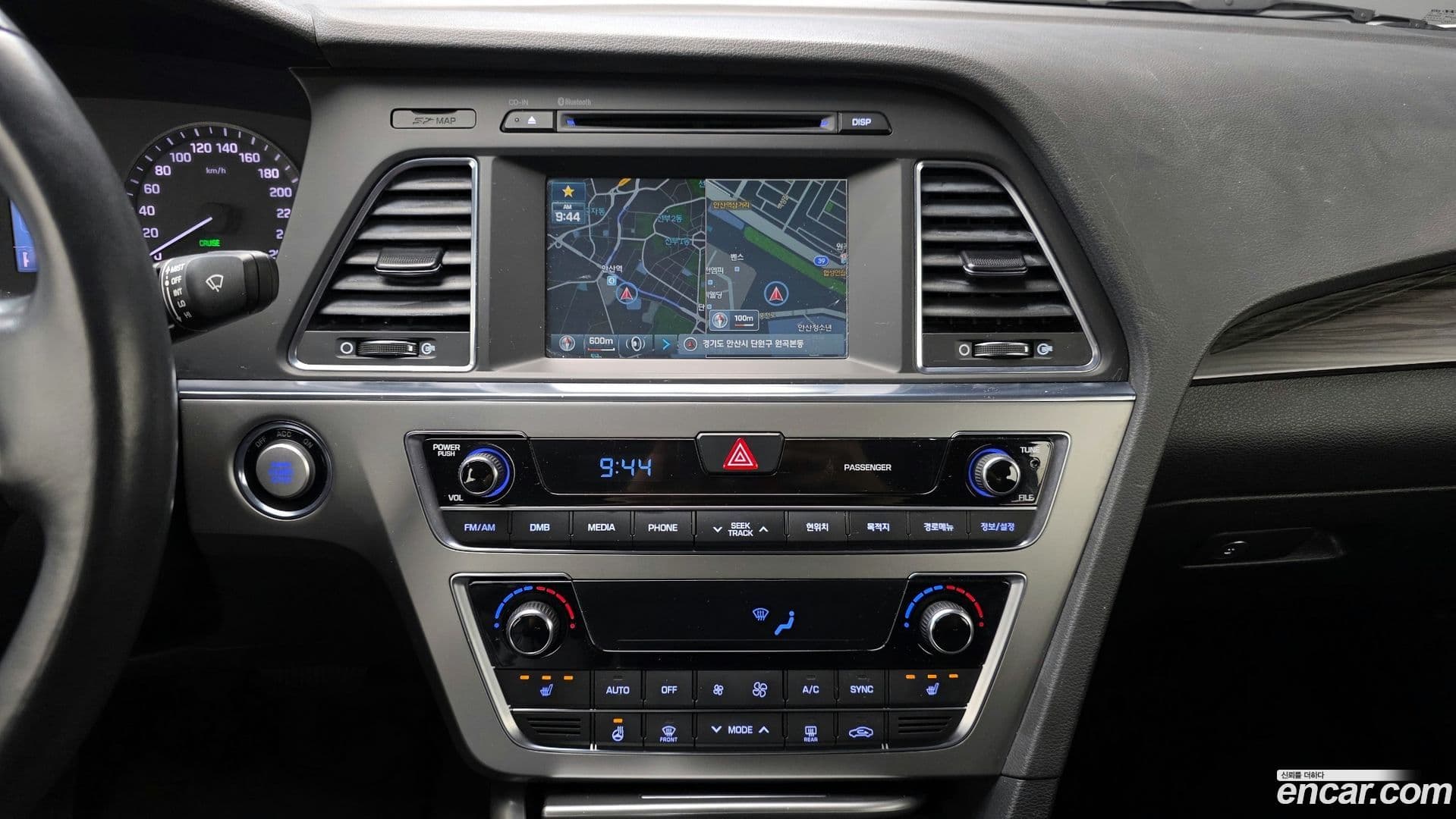 Main__Slider__Photo:Sonata Hyundai 2015.0-18