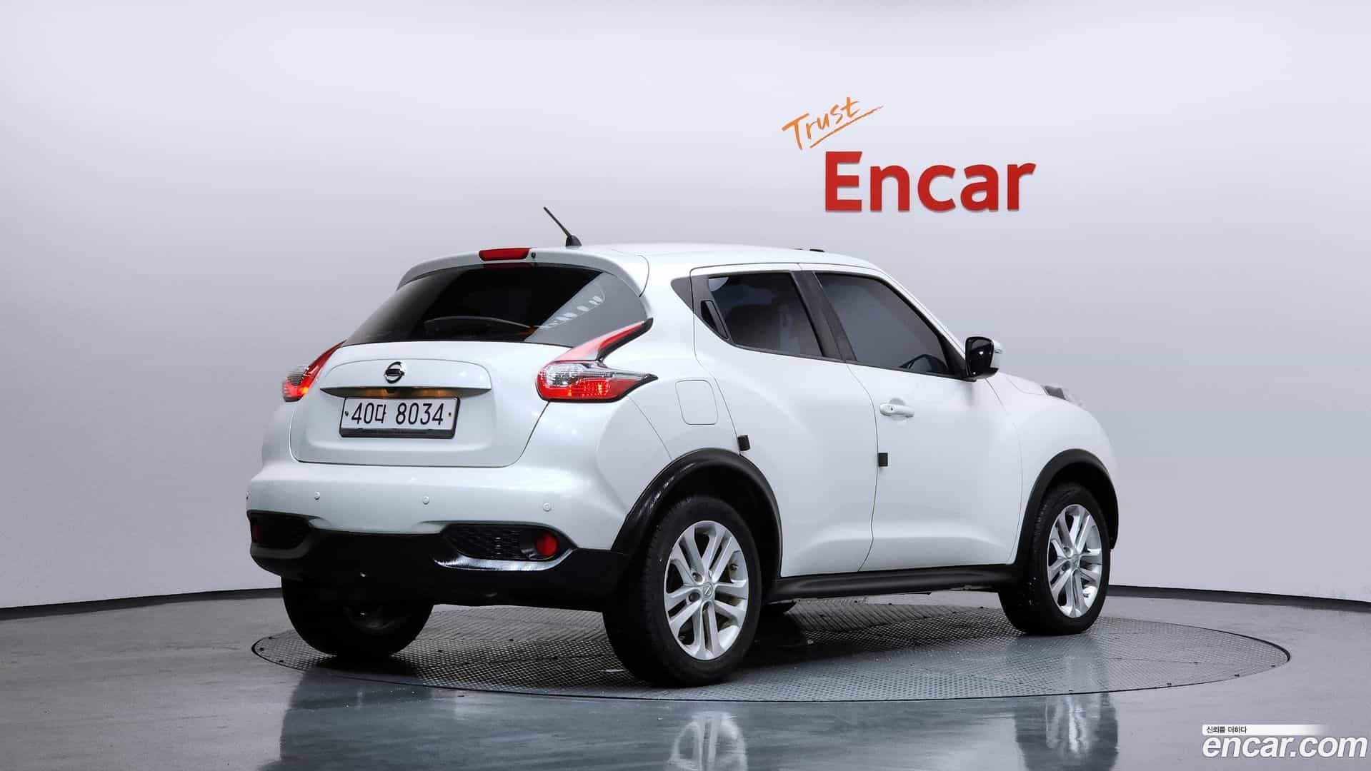 Juke Nissan 2017.4-OUTER-002