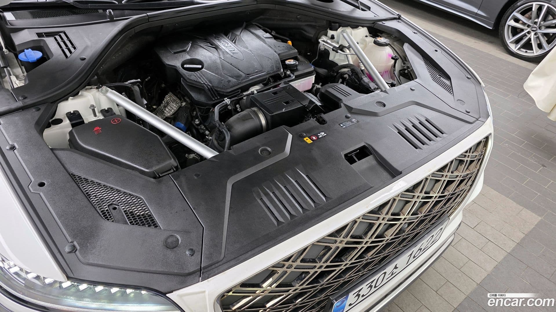 Main__Slider__Photo:GV70 Genesis 2024.7-5