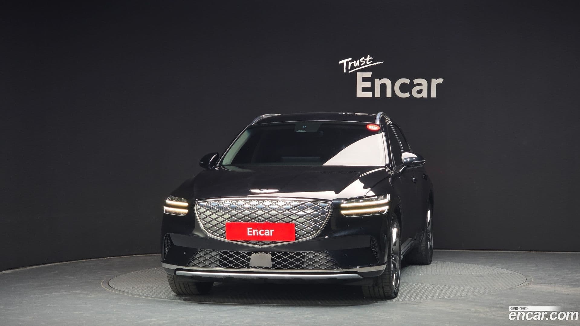 Main__Slider__Photo:GV70 Genesis 2022.4-2