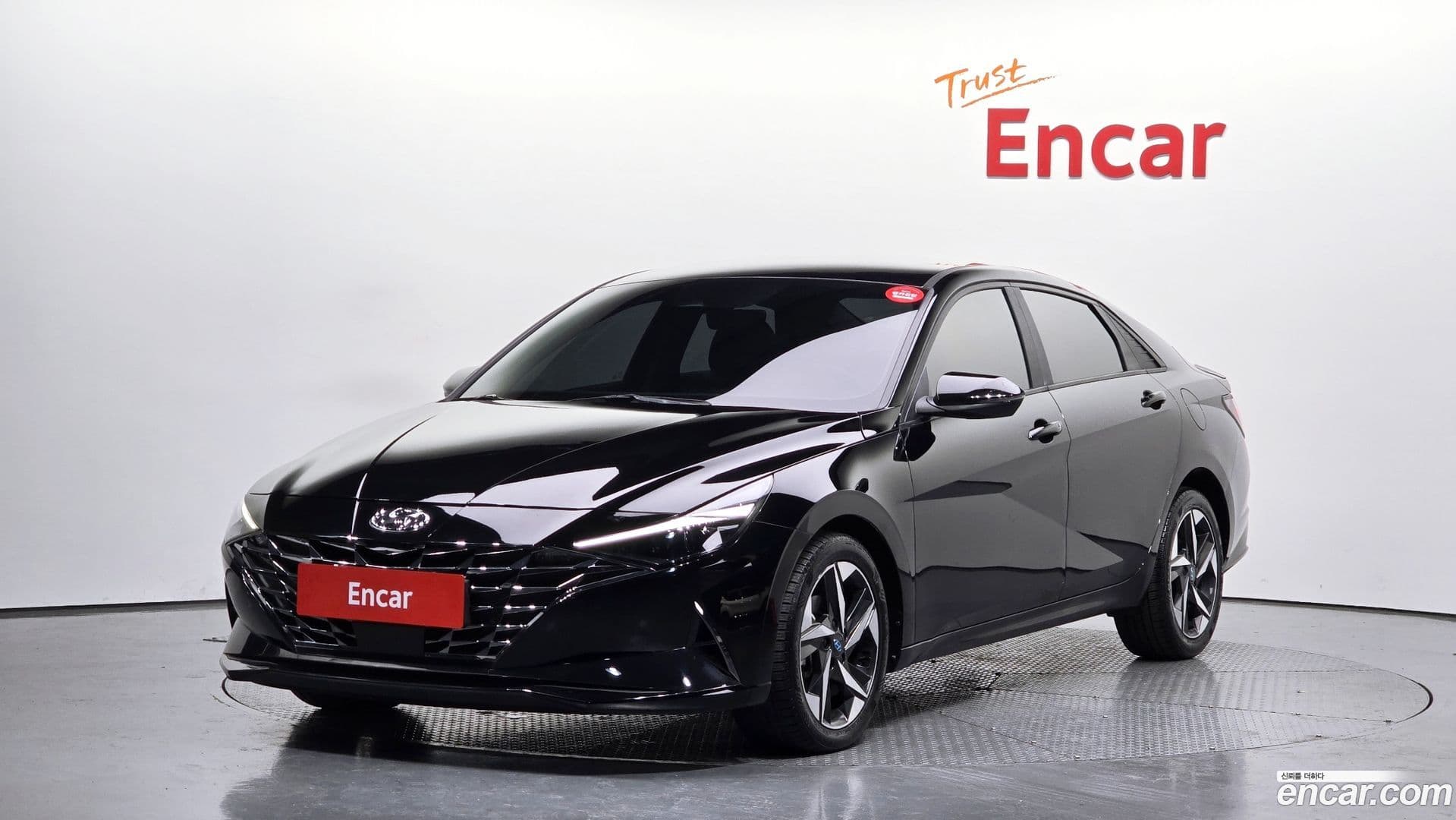 Main__Slider__Photo:AVANTE Hyundai 2020.4-0