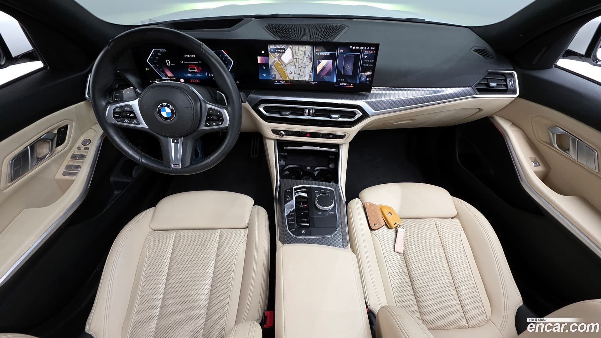 Main__Slider__Photo:3-Series BMW 2022.10-6