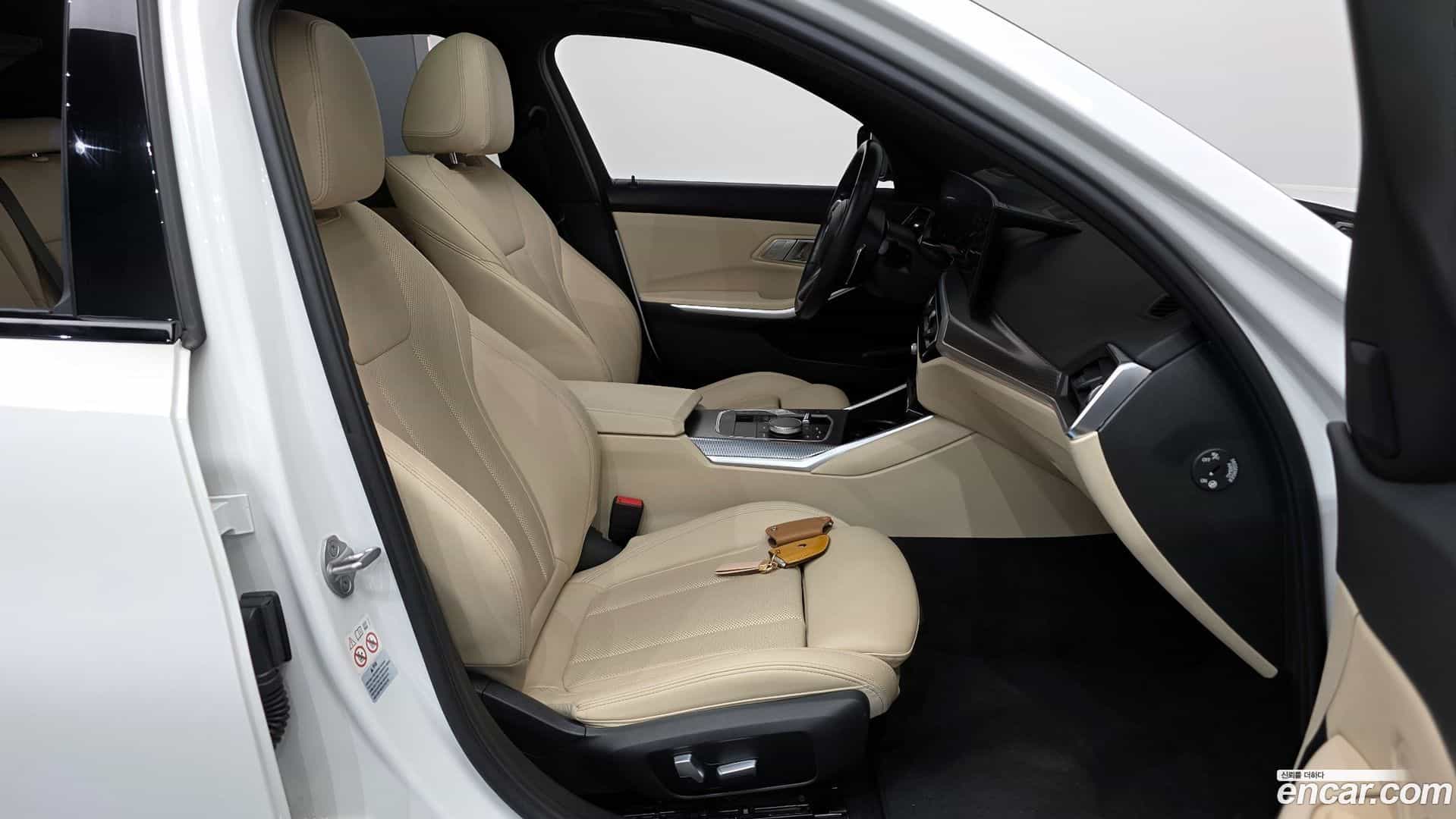 3-Series BMW 2022.10-OPTION-015