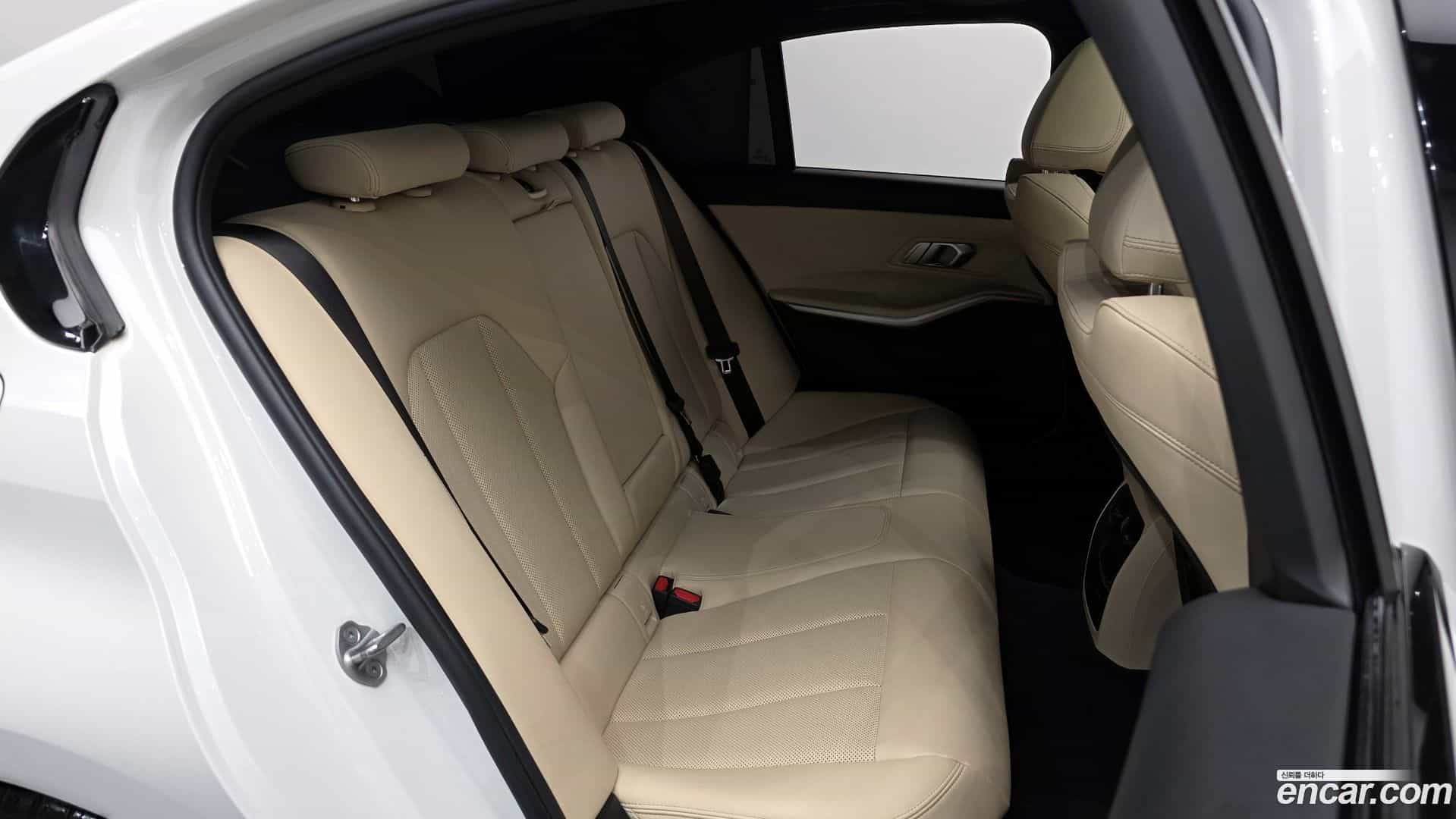 3-Series BMW 2022.10-OPTION-016