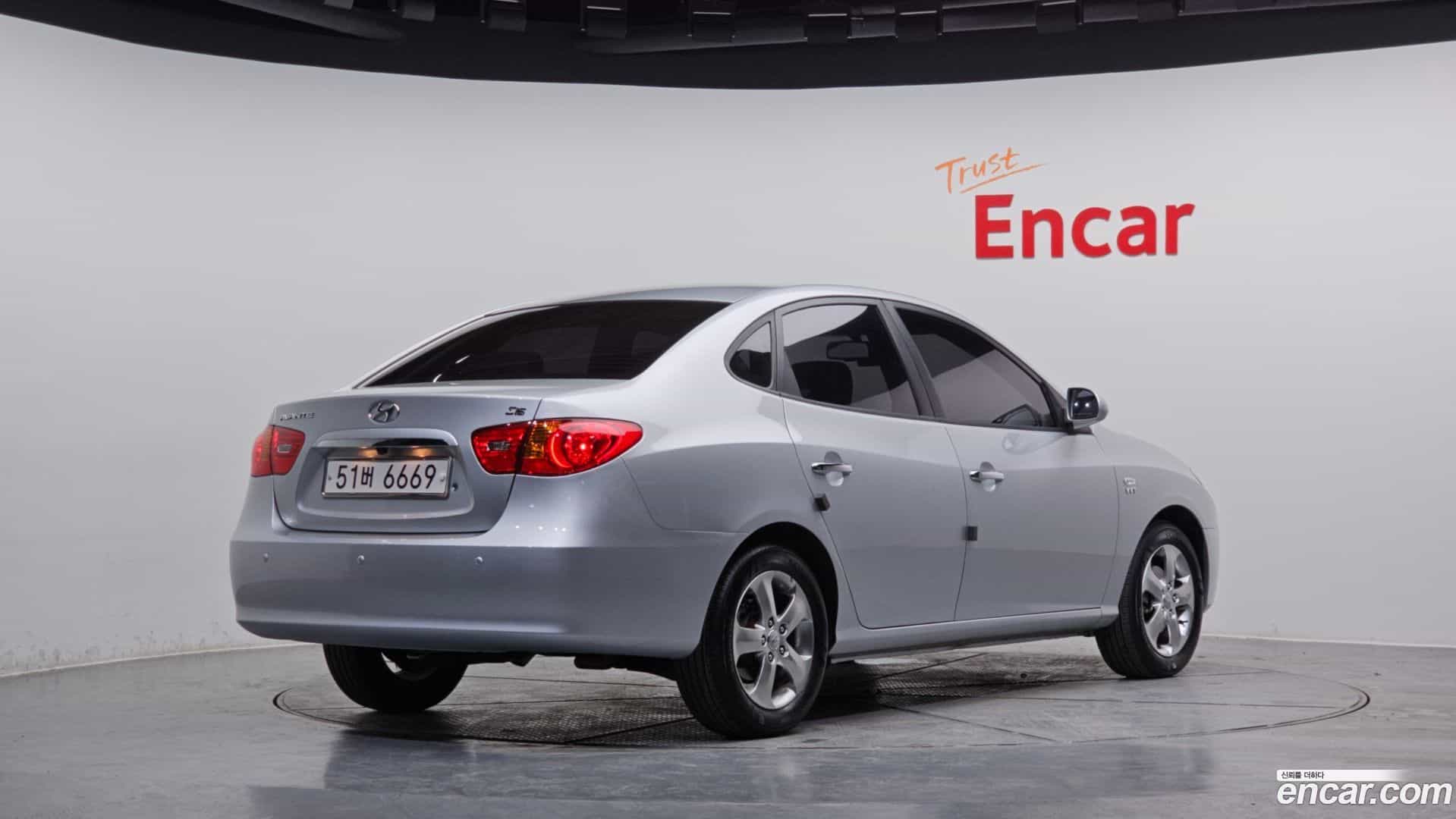 AVANTE Hyundai 2009.2-OUTER-002