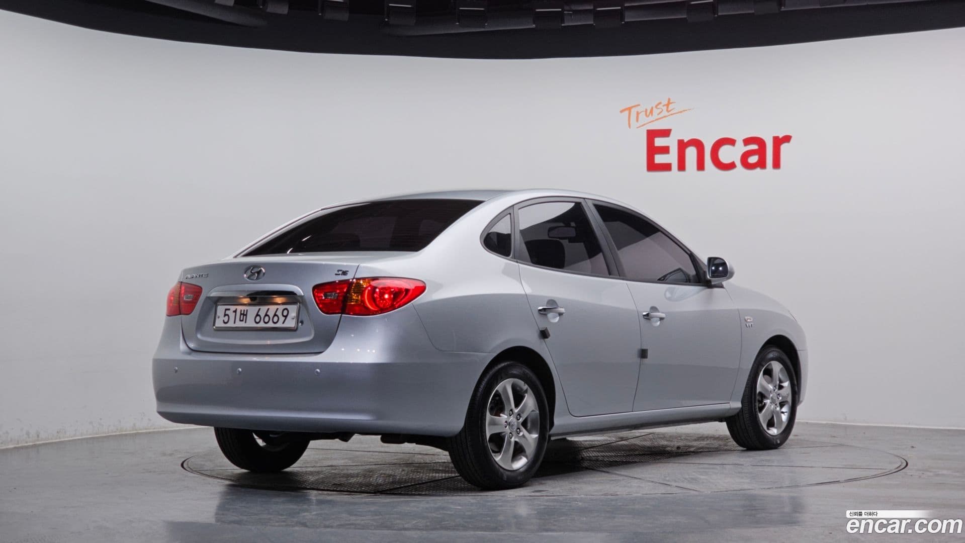 Main__Slider__Photo:AVANTE Hyundai 2009.2-1