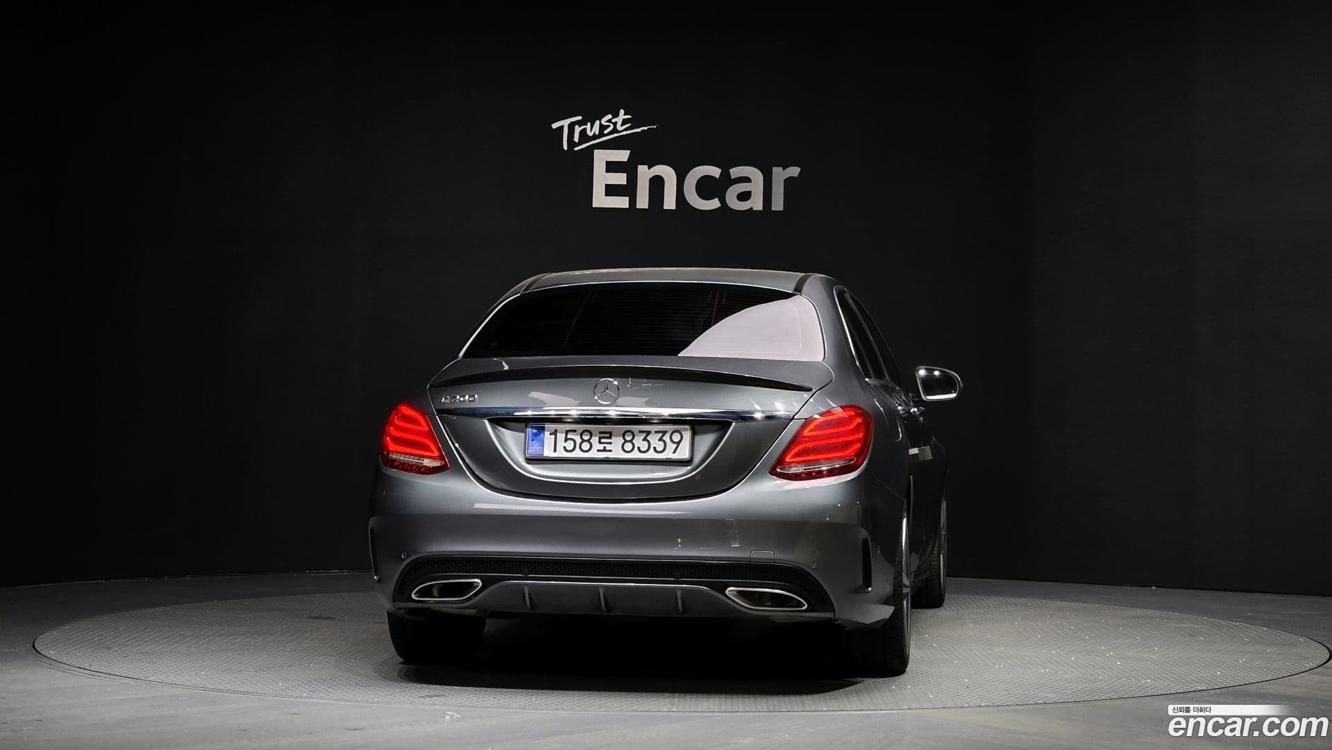 Main__Slider__Photo:C-Class Mercedes-Benz 2016.9-3