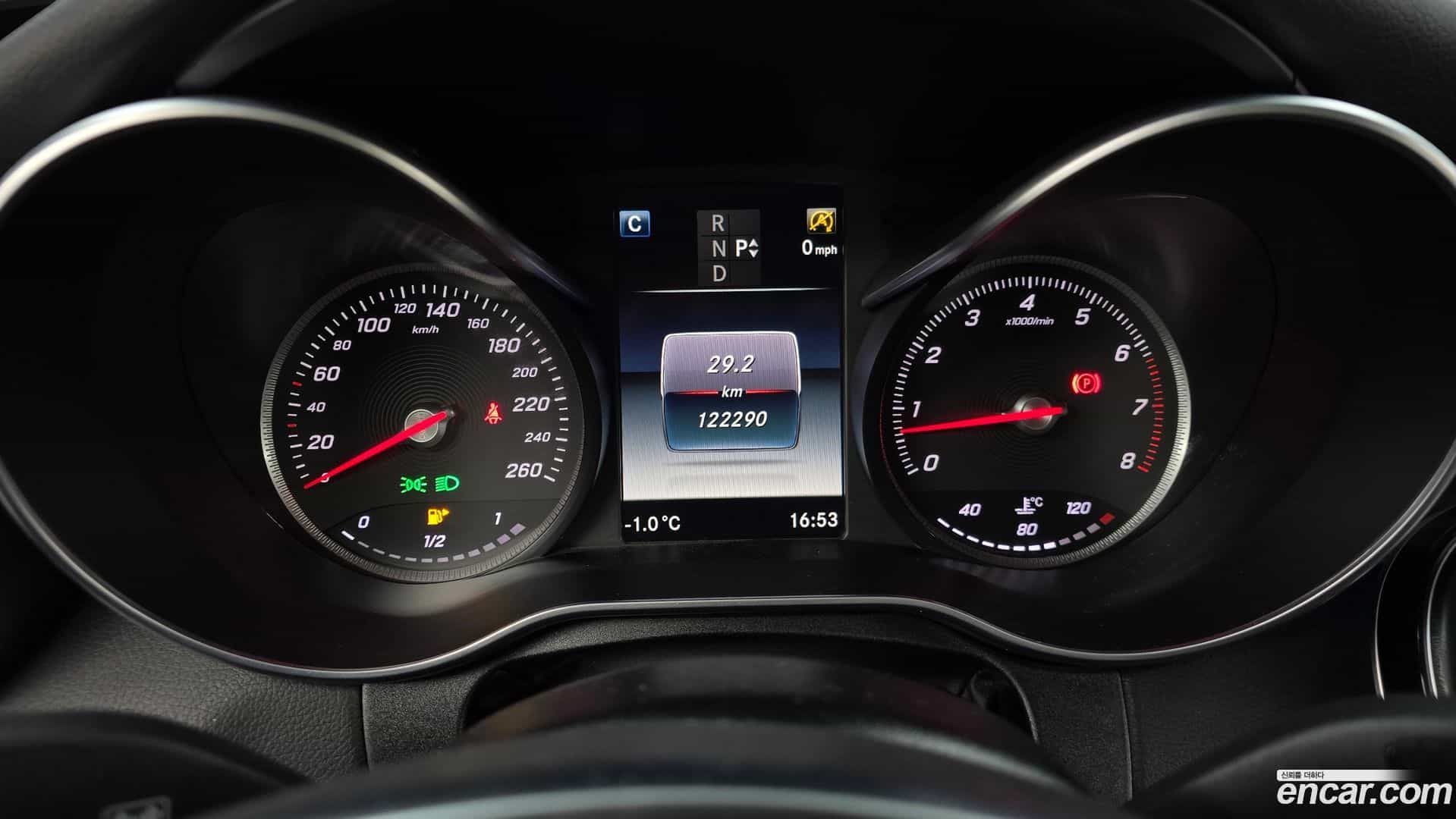 C-Class Mercedes-Benz 2016.9-INNER-008