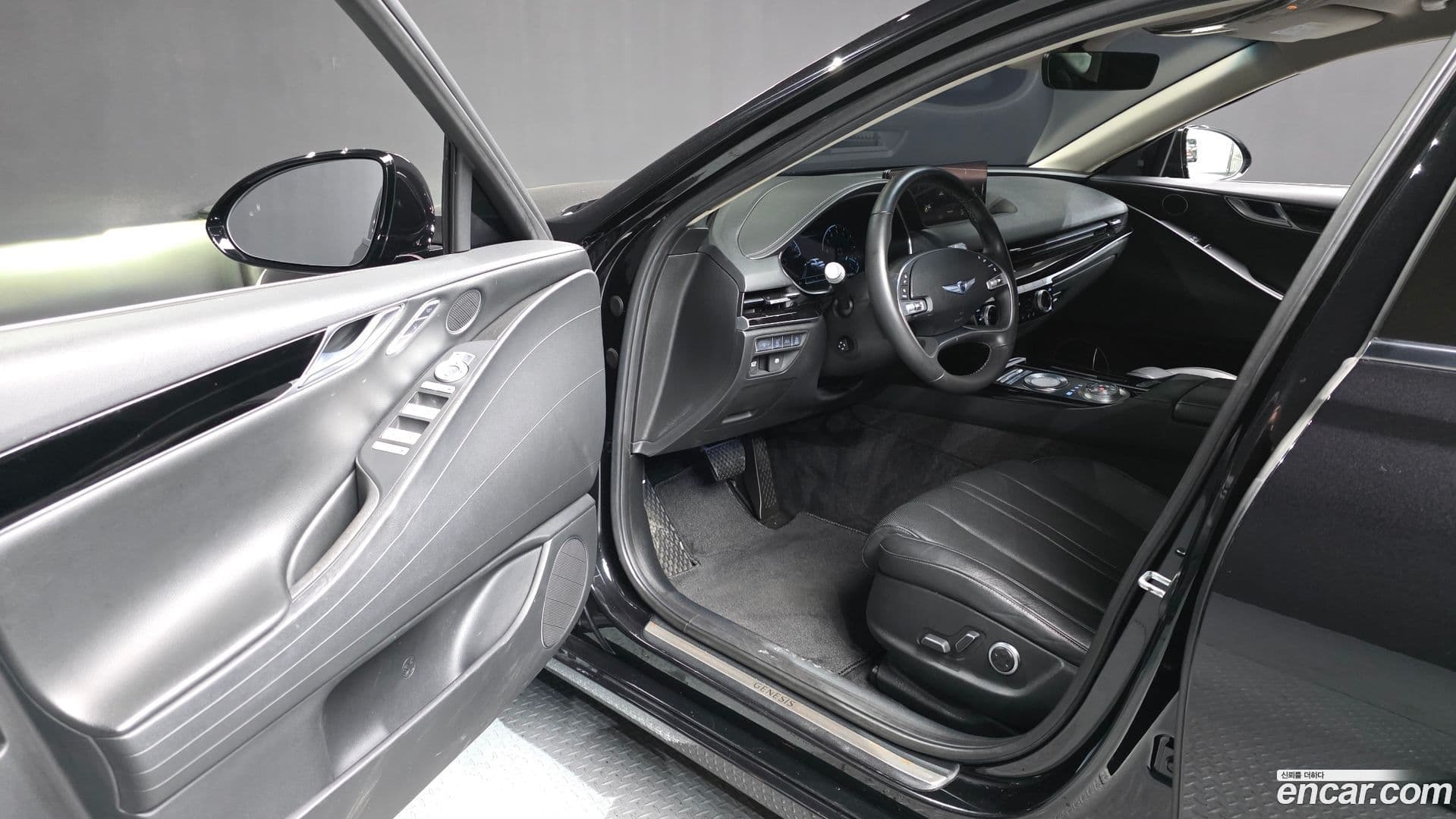 Main__Slider__Photo:G80 Genesis 2021.0-9