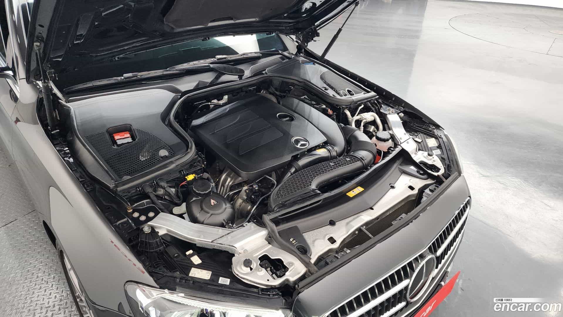 E-Class Mercedes-Benz 2021.1-INNER-006