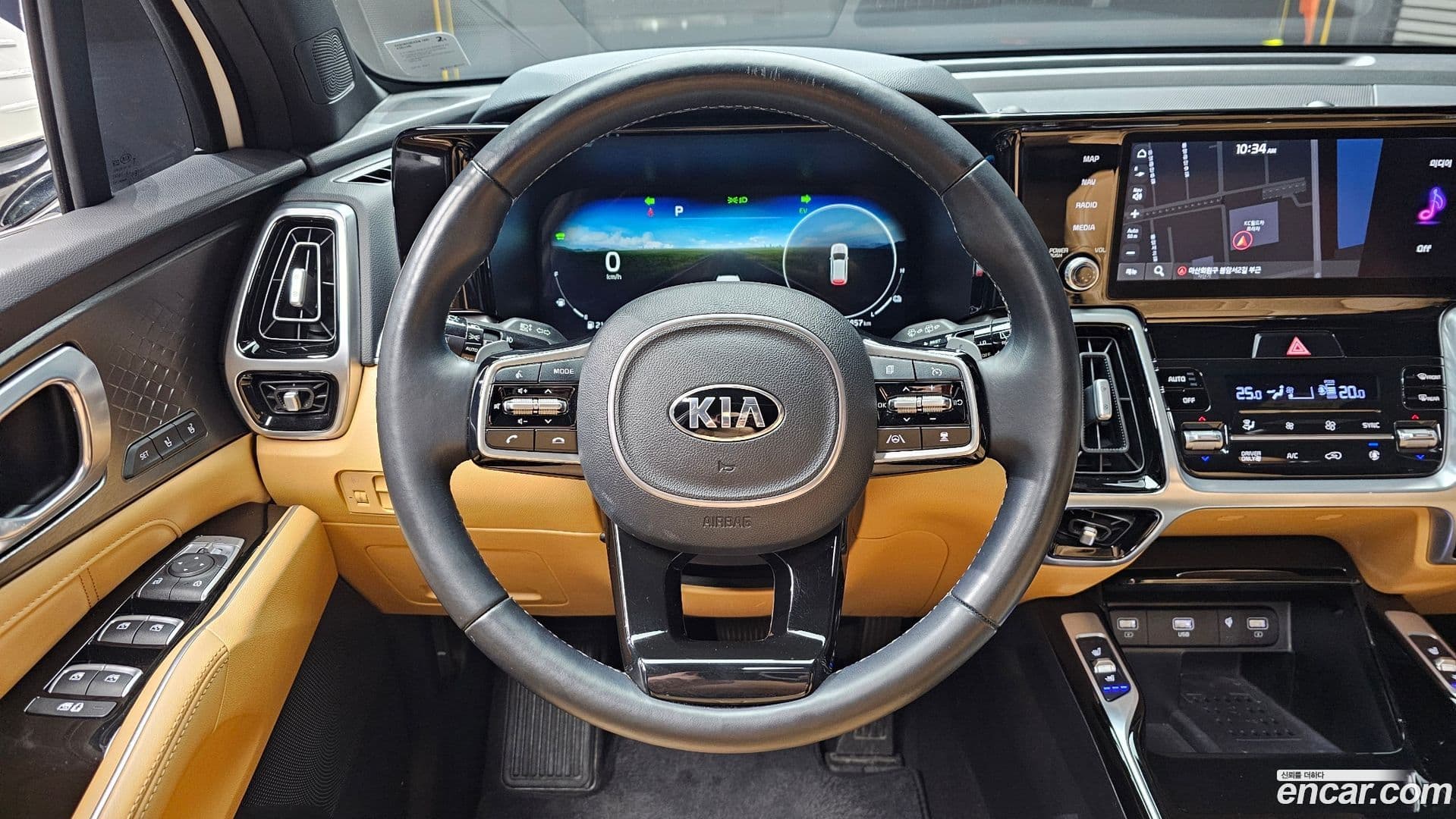 Main__Slider__Photo:Sorento Kia 2020.8-12