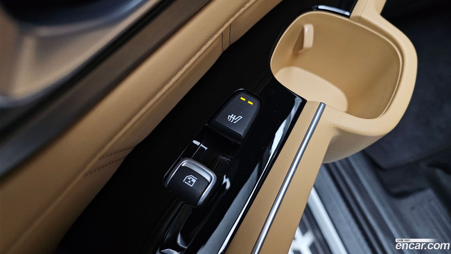 Main__Slider__Photo:Sorento Kia 2020.8-17