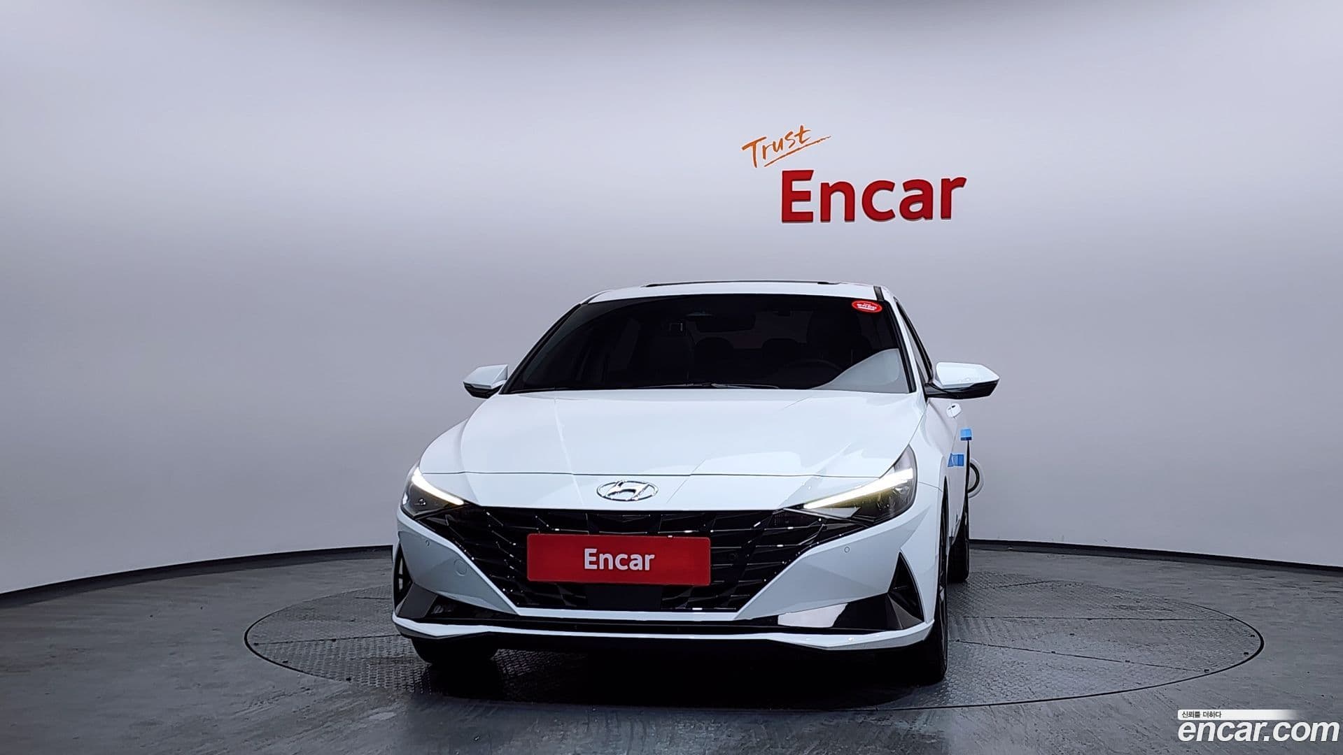 Main__Slider__Photo:AVANTE Hyundai 2023.1-2