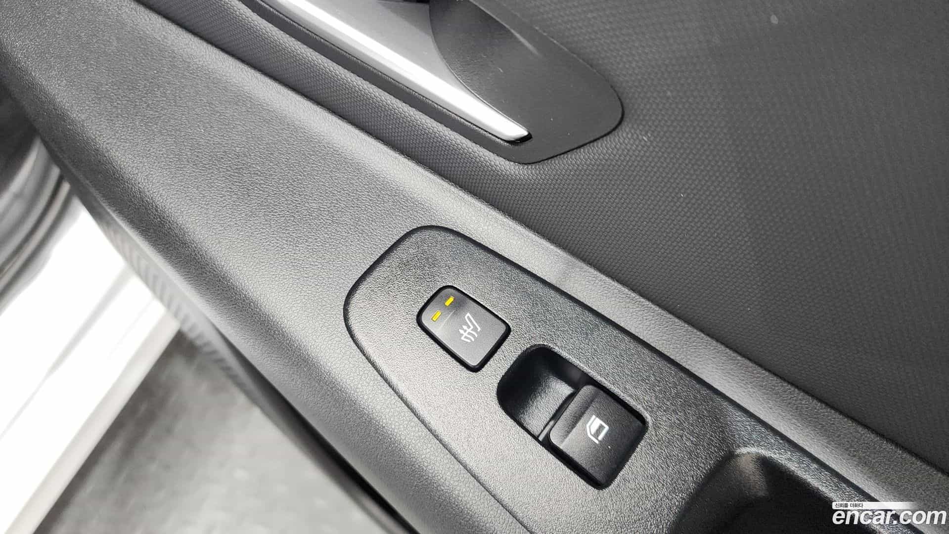 AVANTE Hyundai 2023.1-OPTION-023