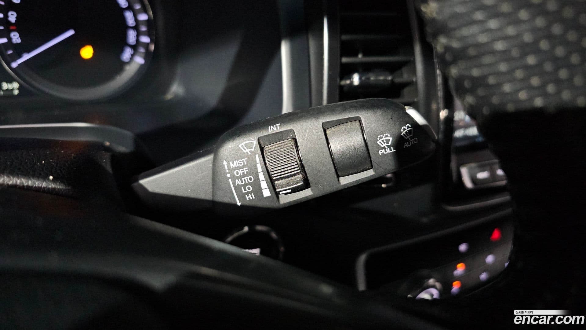 Main__Slider__Photo:Rexton KG_Mobility_Ssangyong 2019.10-14