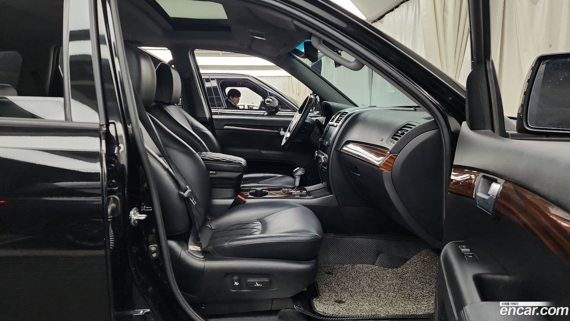 Main__Slider__Photo:Mohave Kia 2016.5-9