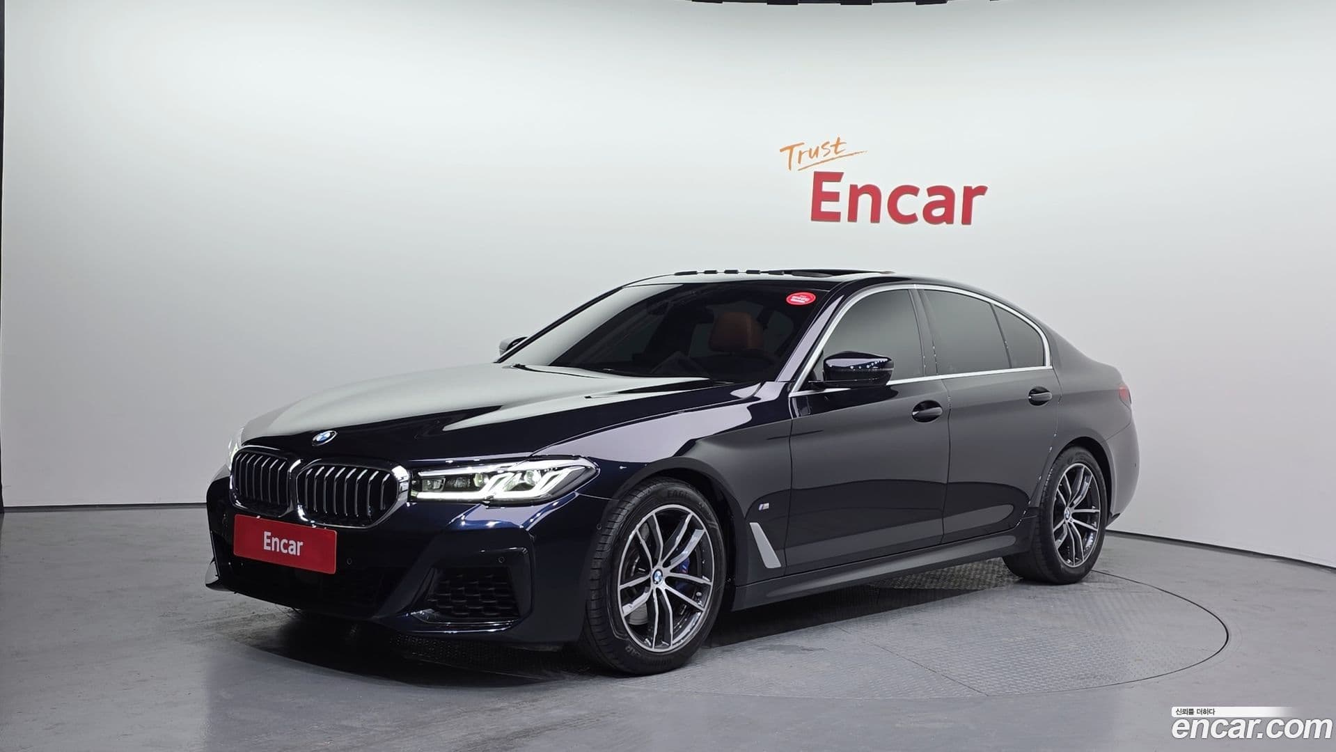 Main__Slider__Photo:5-Series BMW 2023.0-0