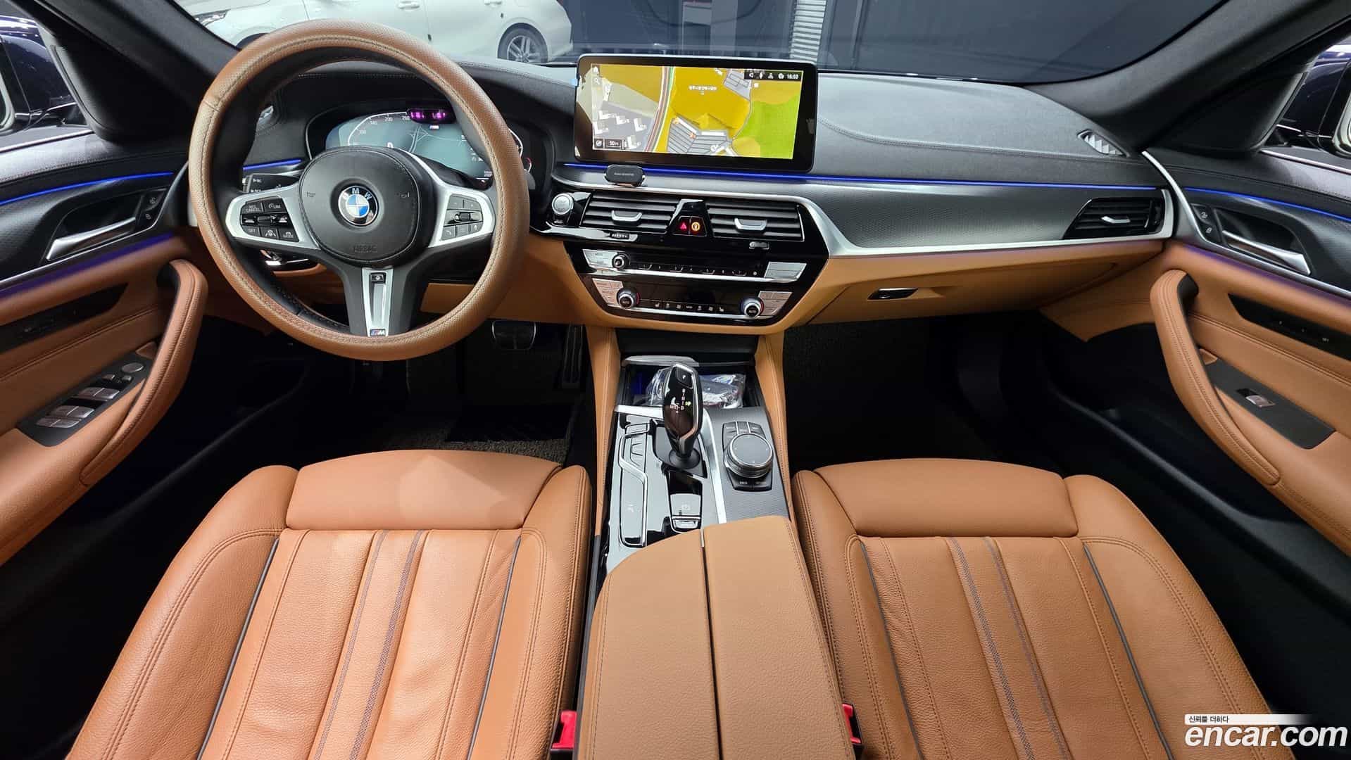 5-Series BMW 2023.0-INNER-007