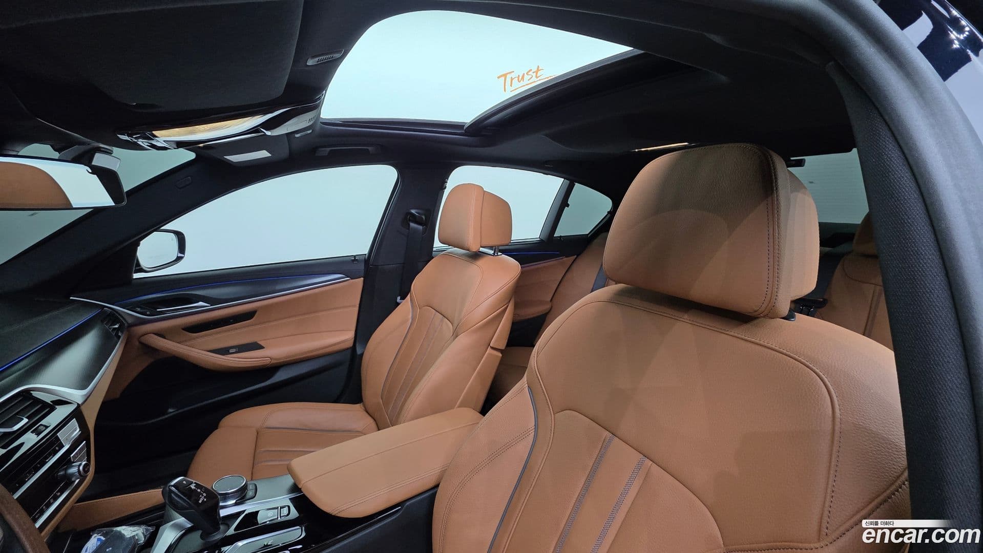 Main__Slider__Photo:5-Series BMW 2023.0-18