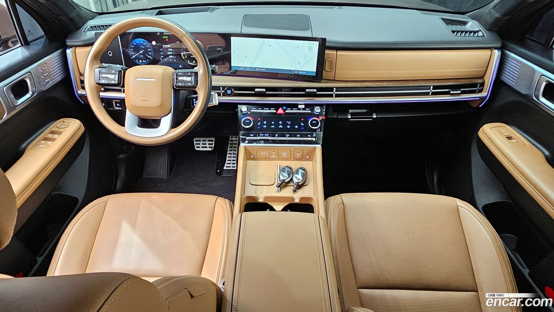 Main__Slider__Photo:Santafe Hyundai 2024.0-6