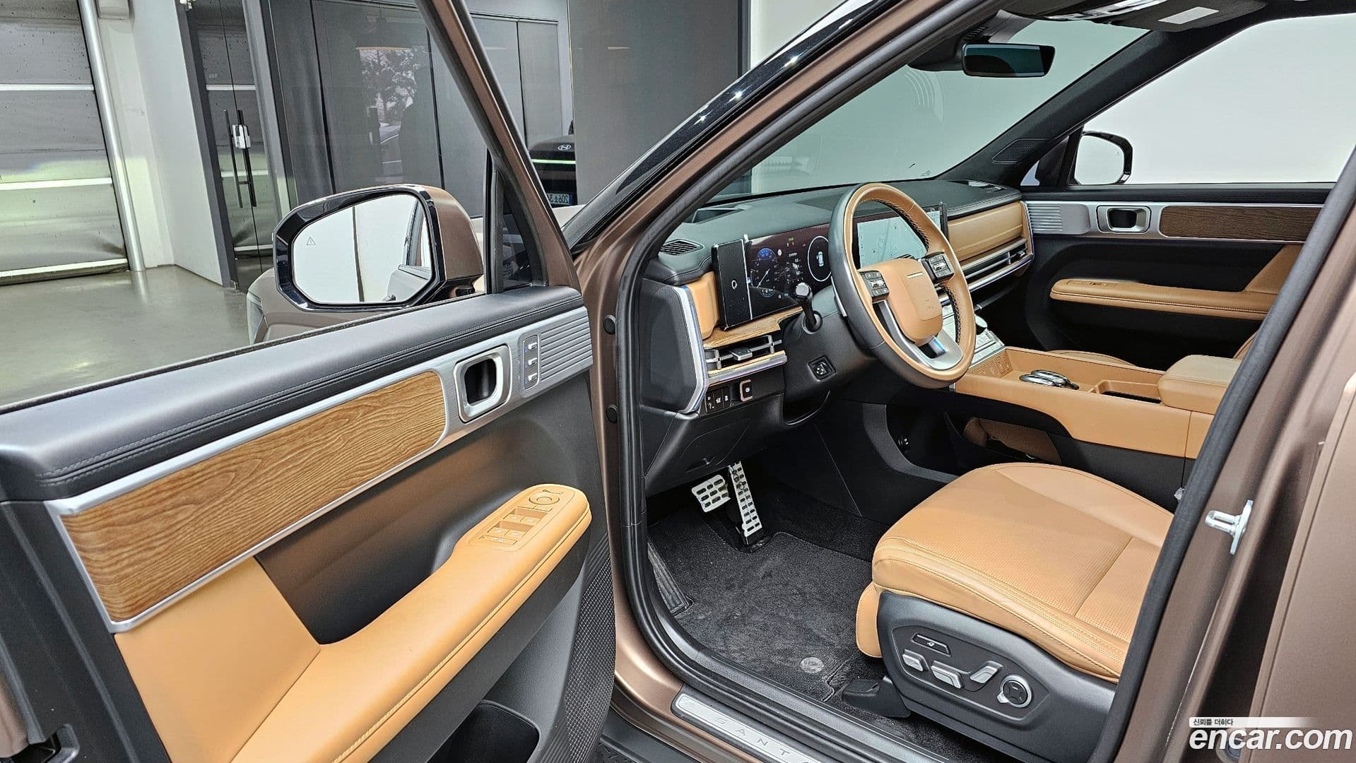 Main__Slider__Photo:Santafe Hyundai 2024.0-9