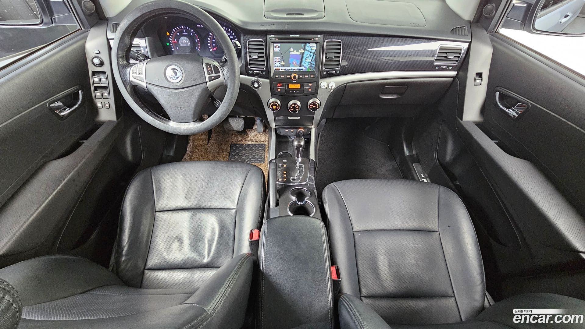 Main__Slider__Photo:KORANDO KG_Mobility_Ssangyong 2013.6-6