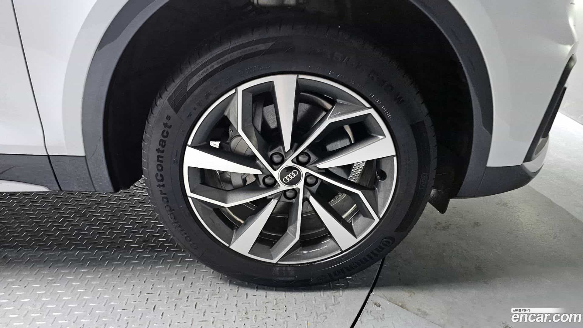 Q5 Audi 2024.9-OUTER-005