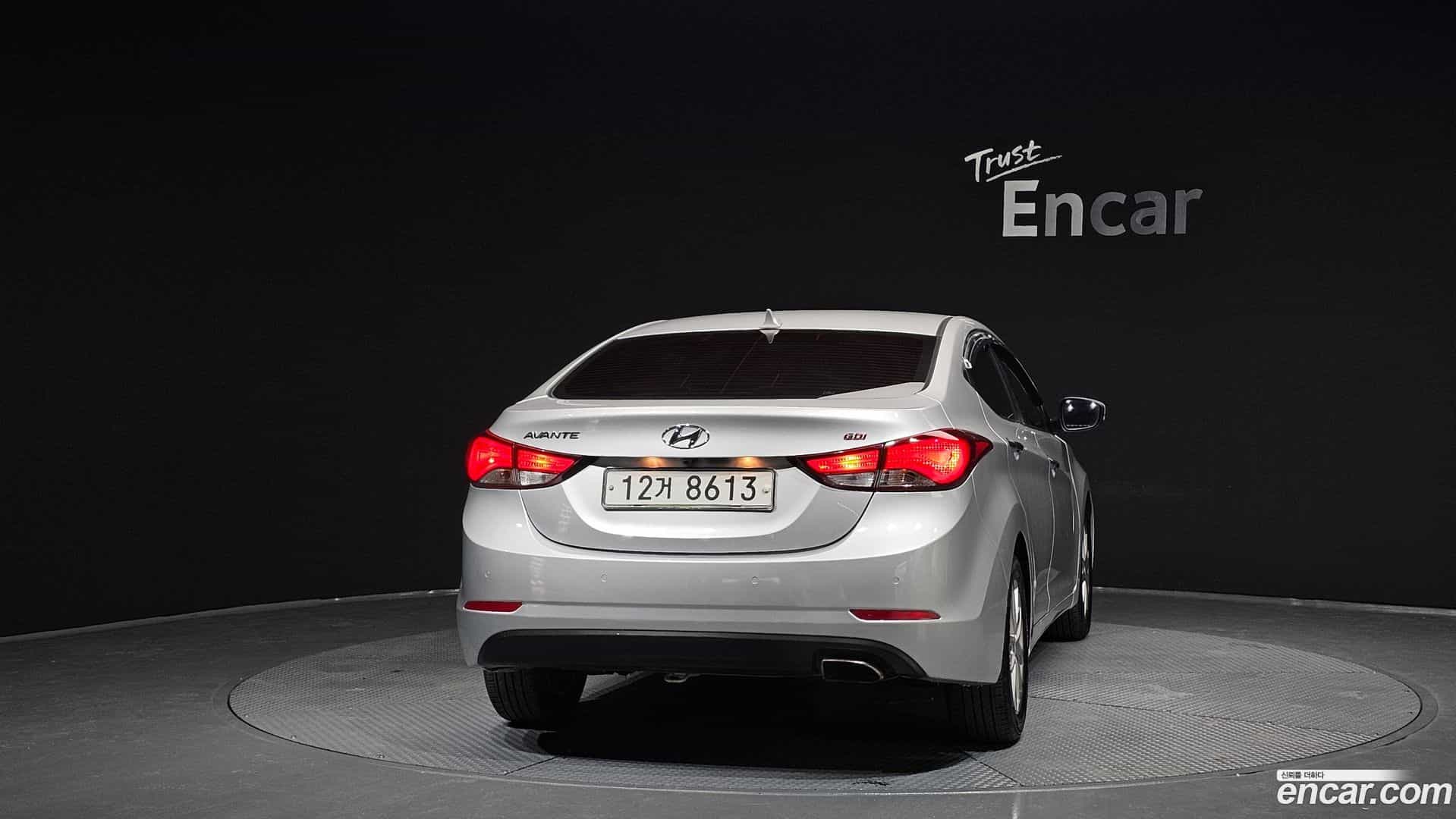 AVANTE Hyundai 2015.1-OUTER-004