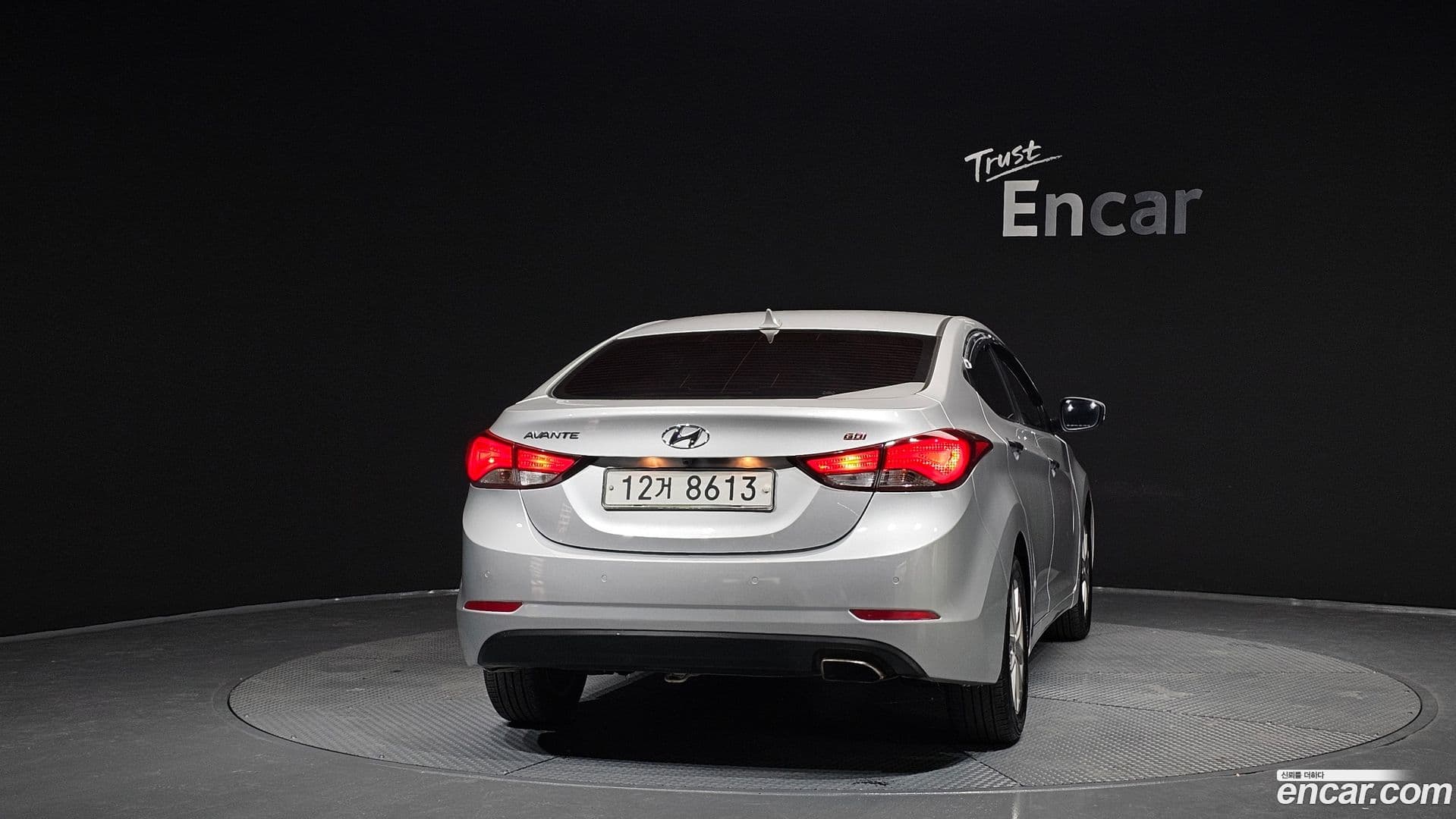 Main__Slider__Photo:AVANTE Hyundai 2015.1-3