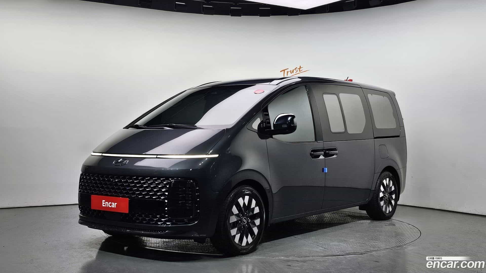 Staria Hyundai 2021.11-OUTER-001