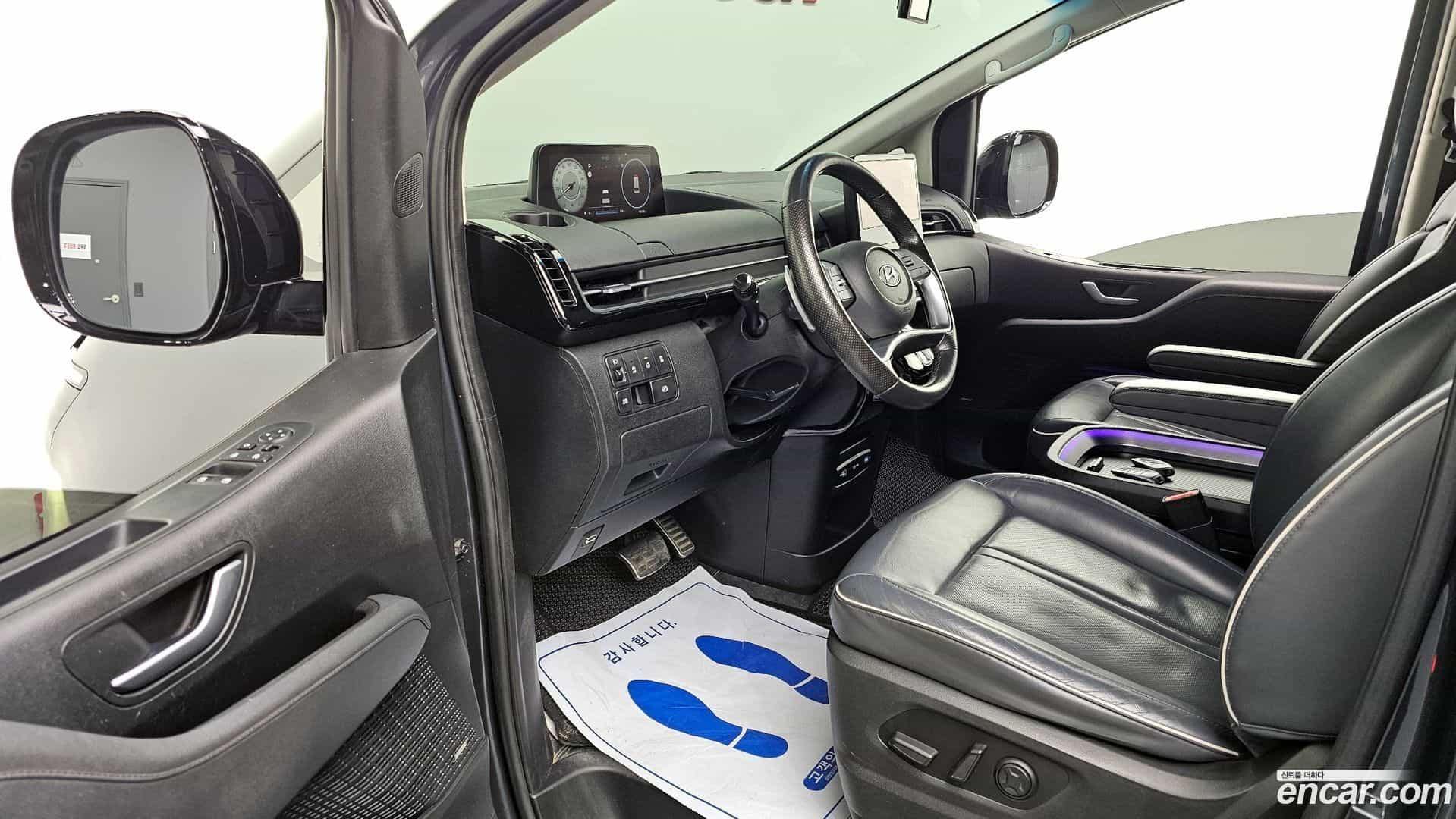 Staria Hyundai 2021.11-INNER-010