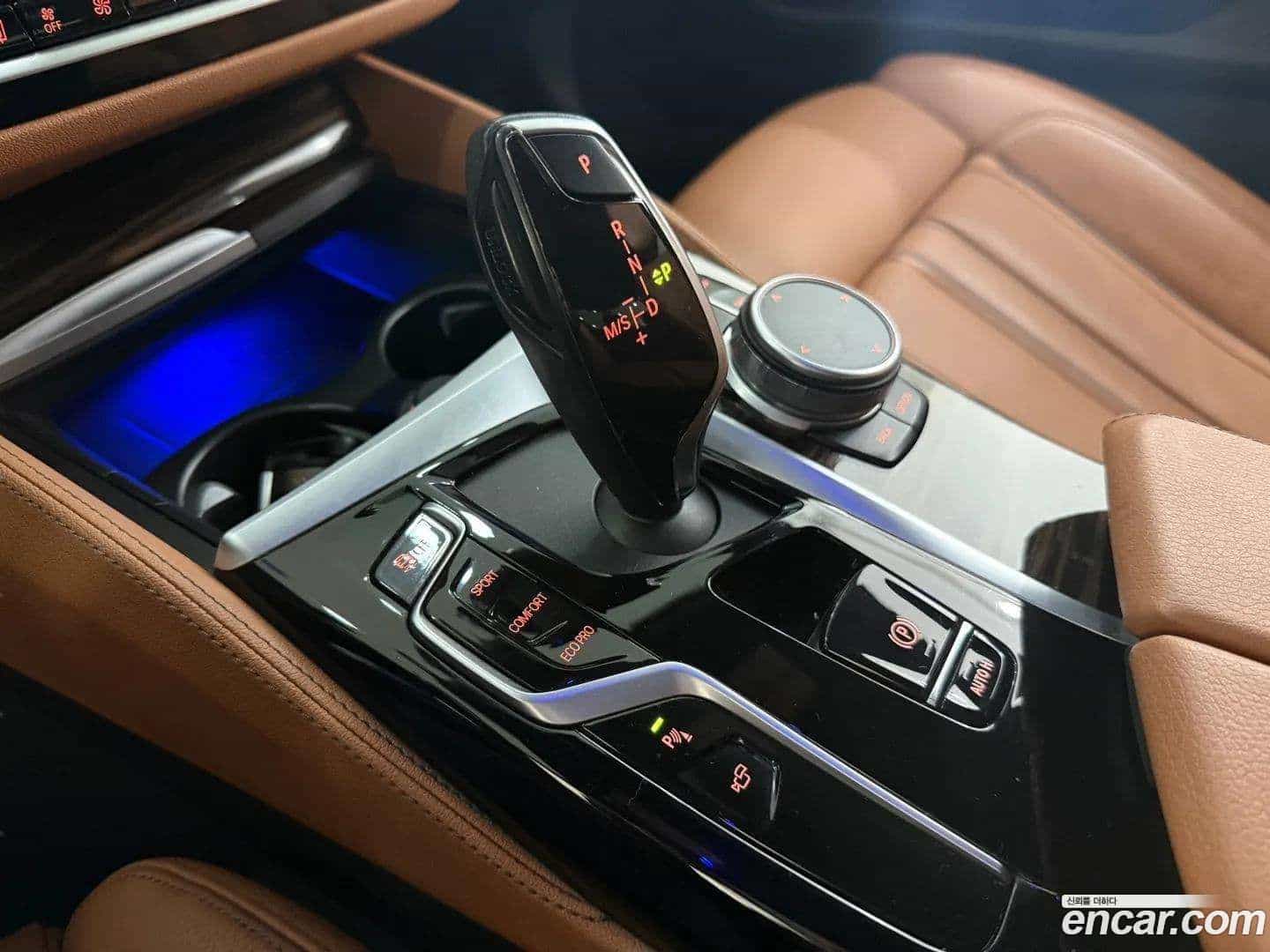 5-Series BMW 2021.10-INNER-009