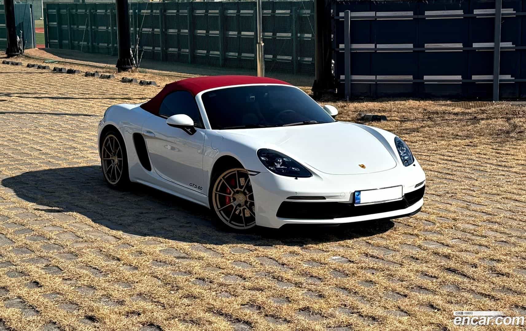 718 Porsche 2023.4-OUTER-002