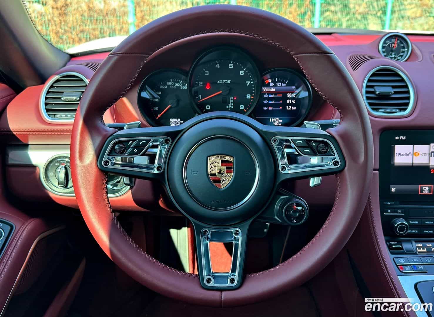 718 Porsche 2023.4-OPTION-020