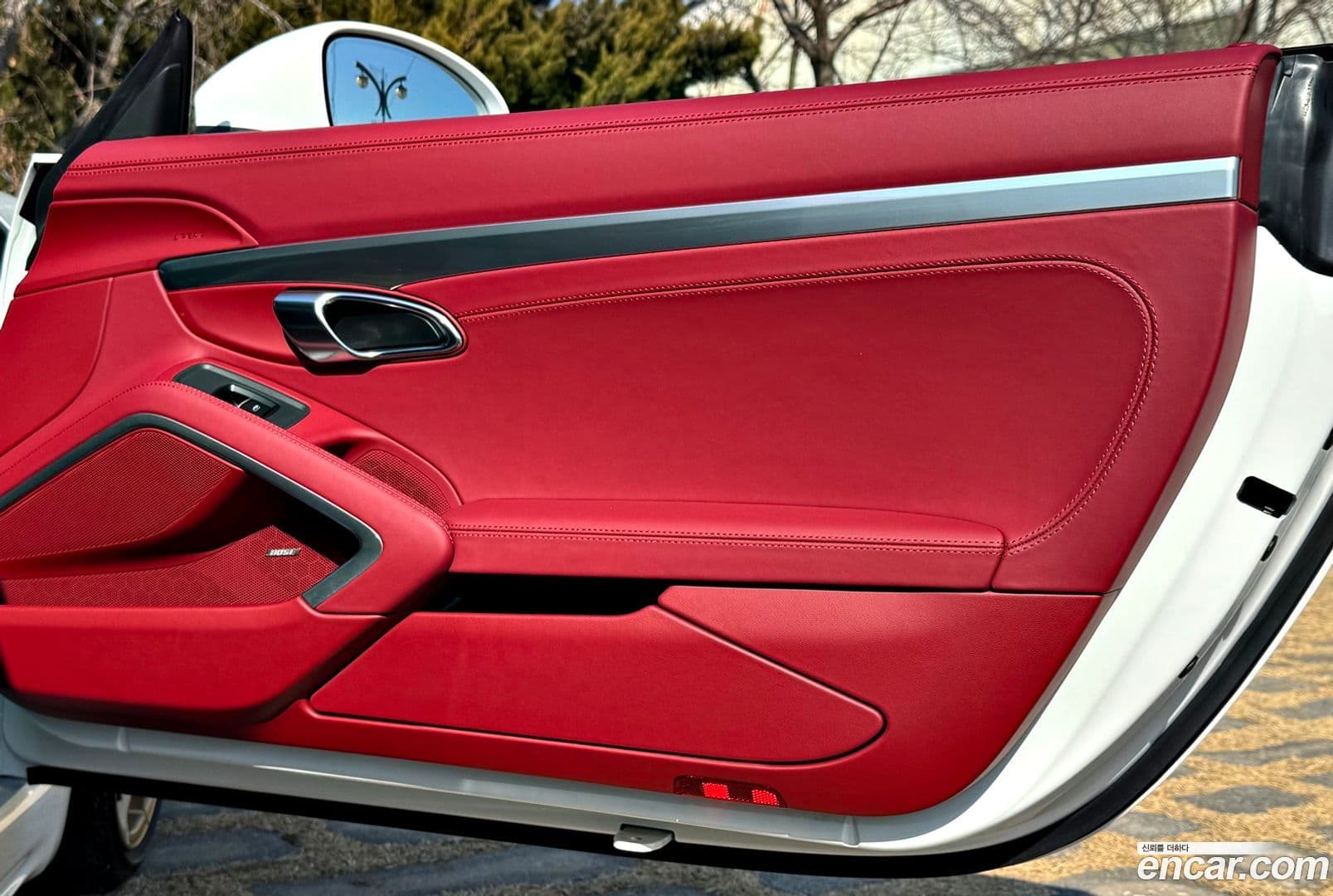 Main__Slider__Photo:718 Porsche 2023.4-18