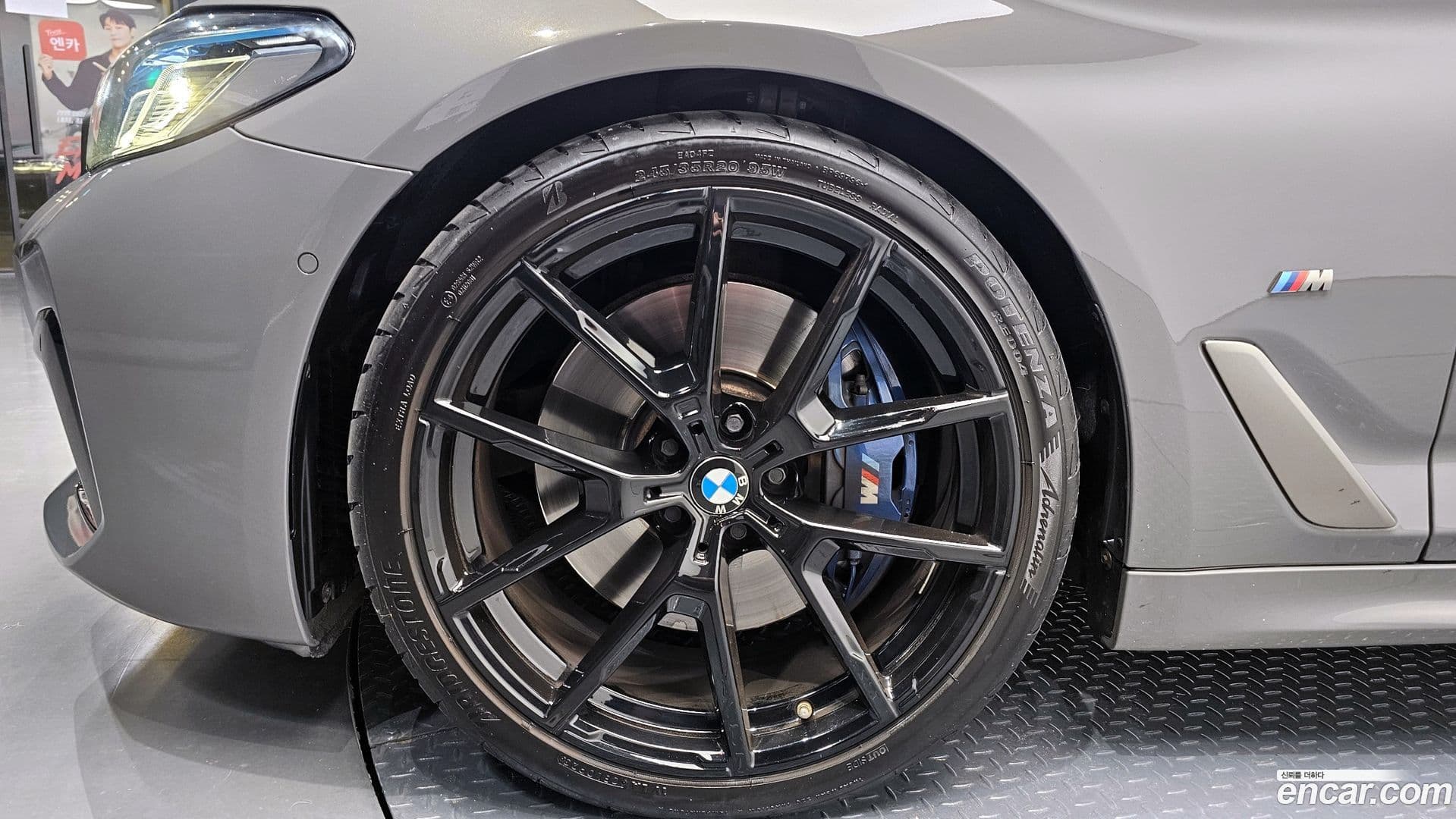 Main__Slider__Photo:5-Series BMW 2021.3-4