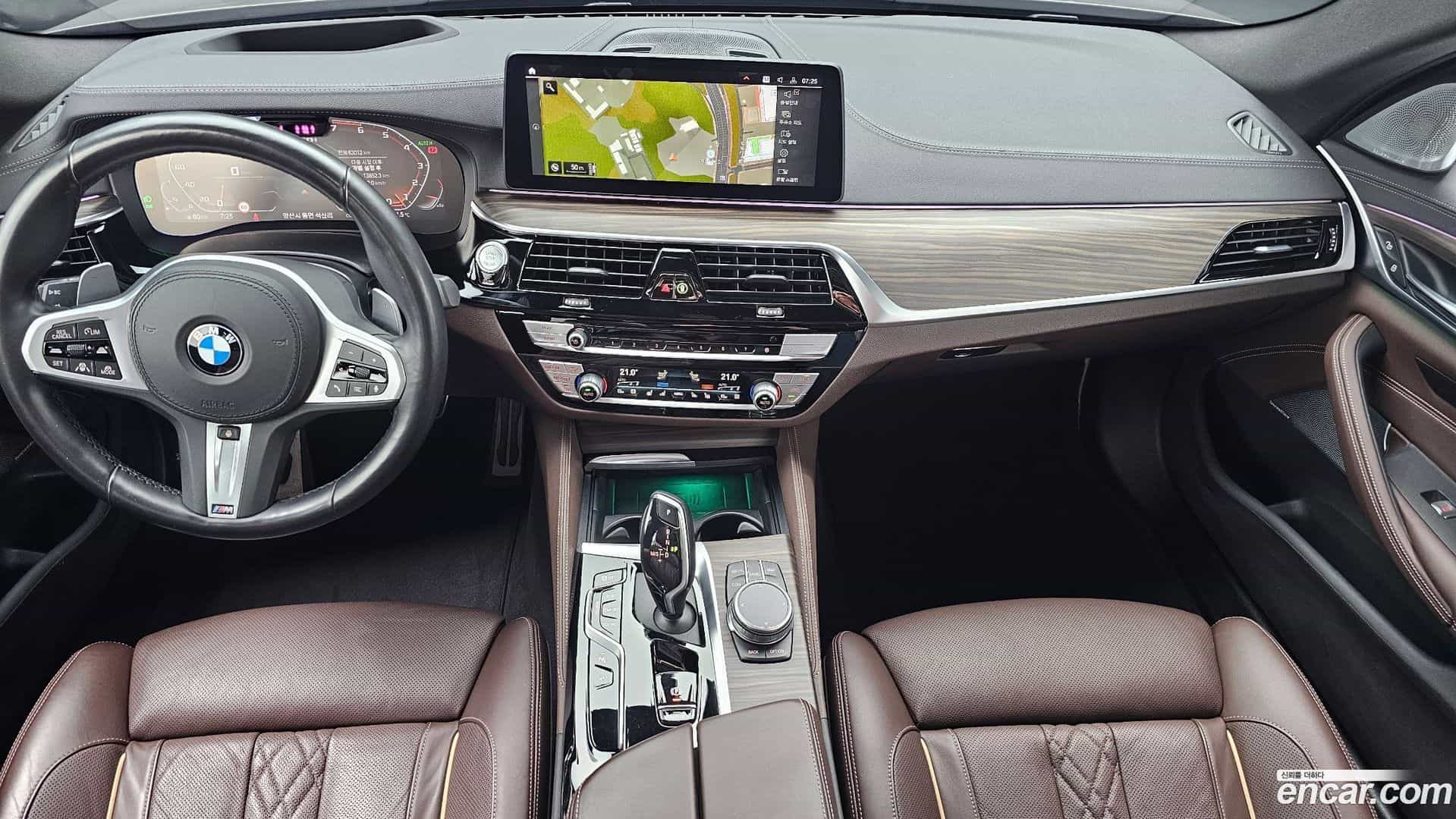 5-Series BMW 2021.3-INNER-007