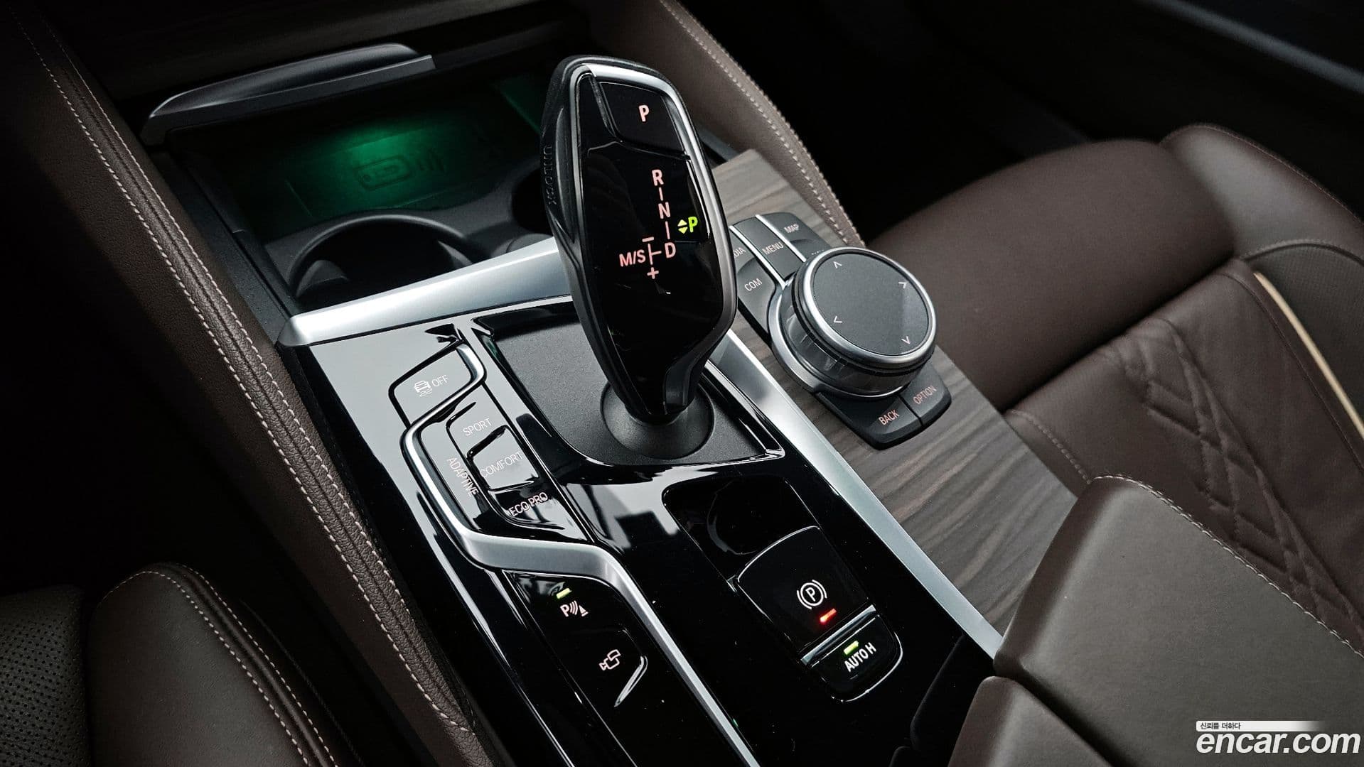 Main__Slider__Photo:5-Series BMW 2021.3-8