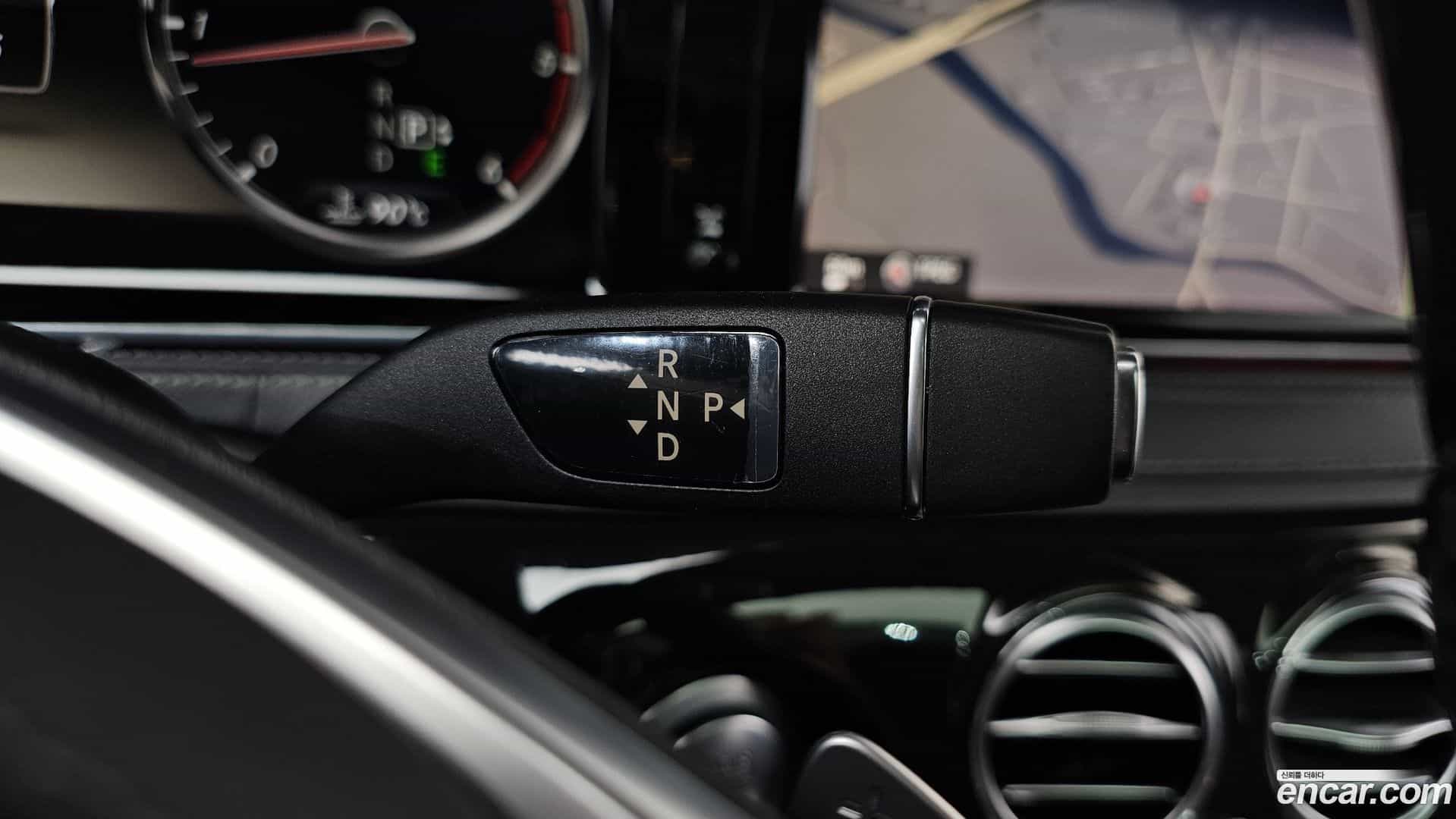 S-Class Mercedes-Benz 2014.1-INNER-009