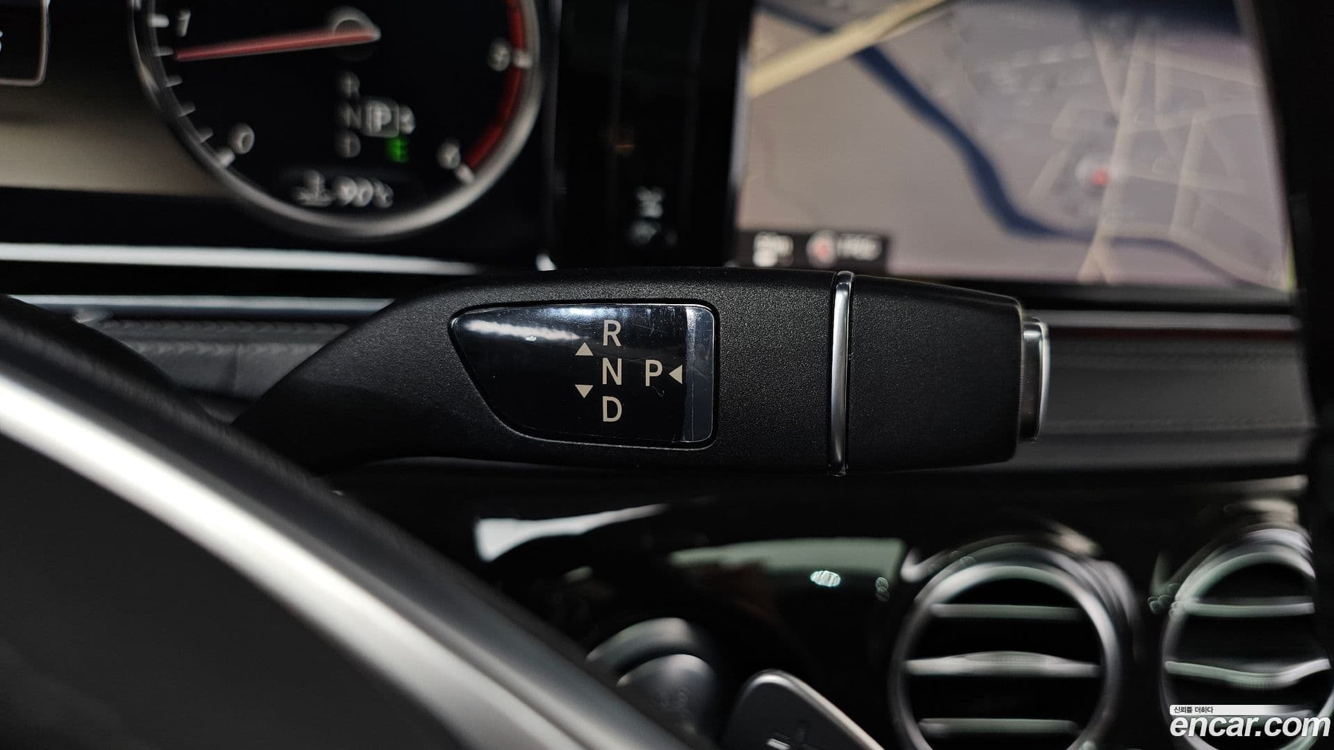 Main__Slider__Photo:S-Class Mercedes-Benz 2014.1-8