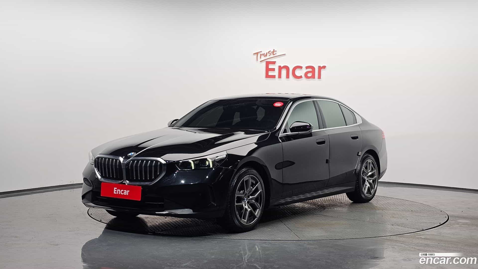 5-Series BMW 2023.9-OUTER-001