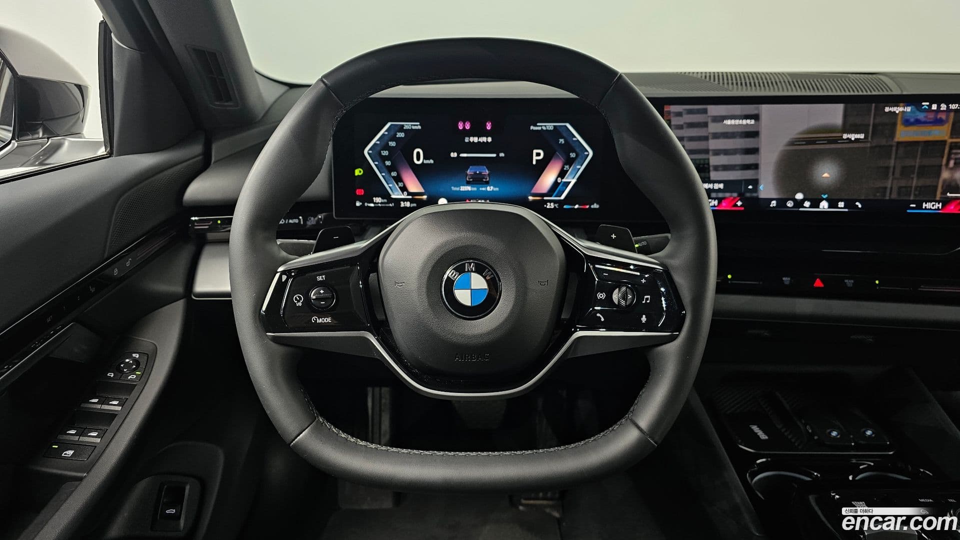 Main__Slider__Photo:5-Series BMW 2023.9-12