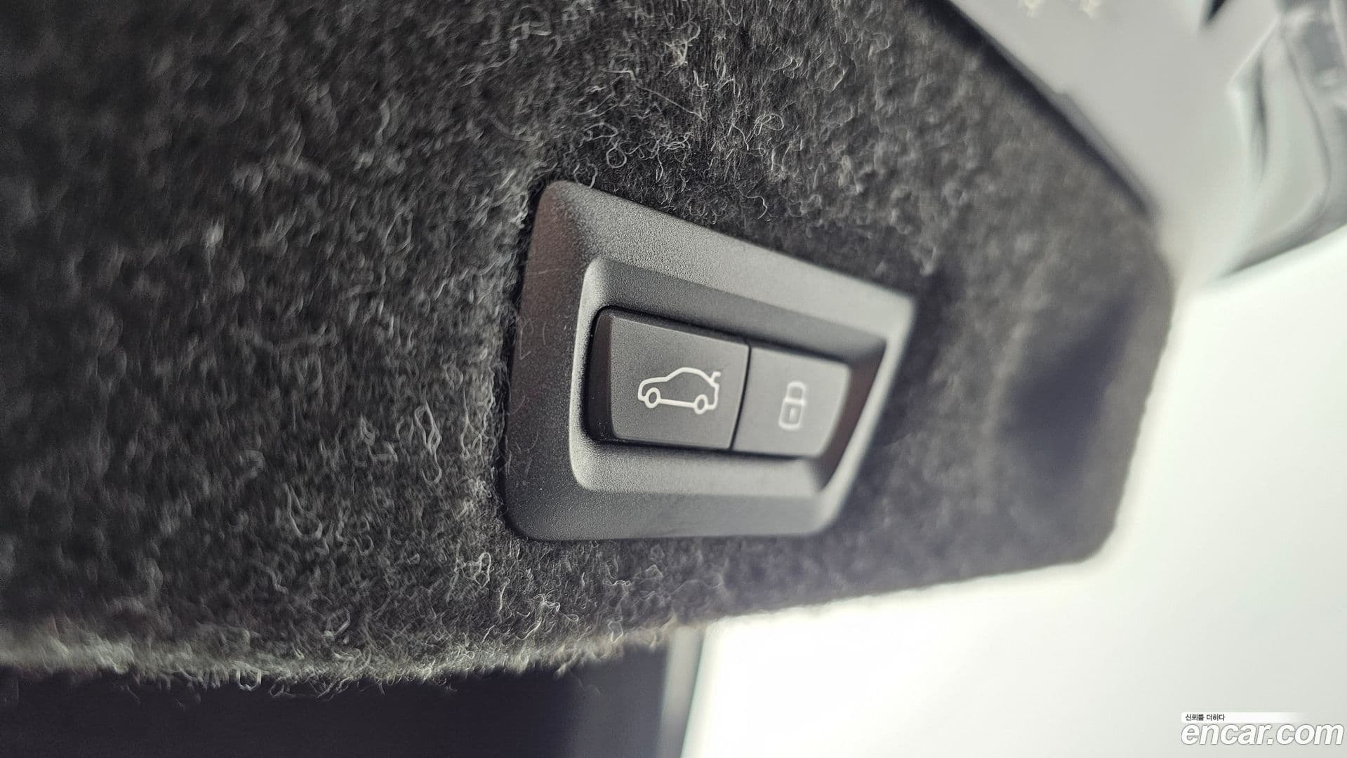 Main__Slider__Photo:5-Series BMW 2023.9-15