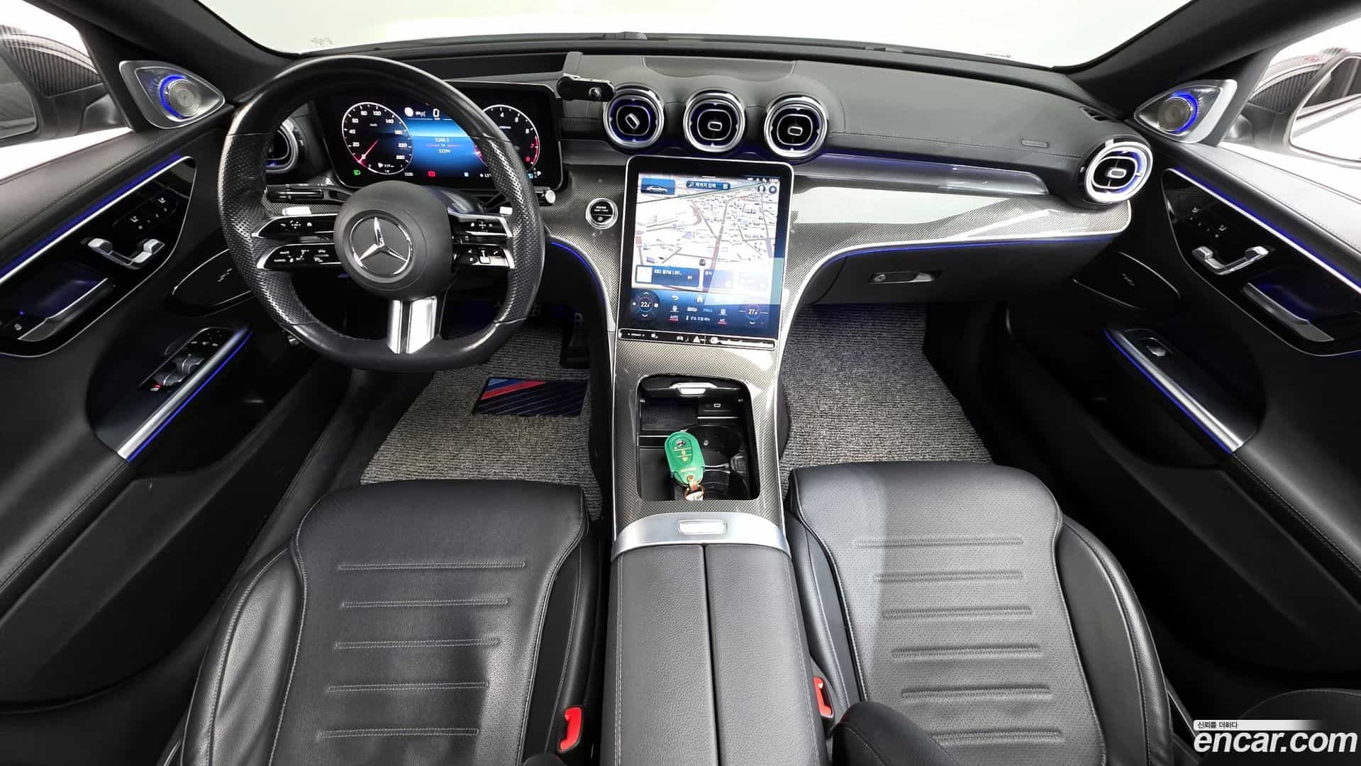 C-Class Mercedes-Benz 2022.3-INNER-007