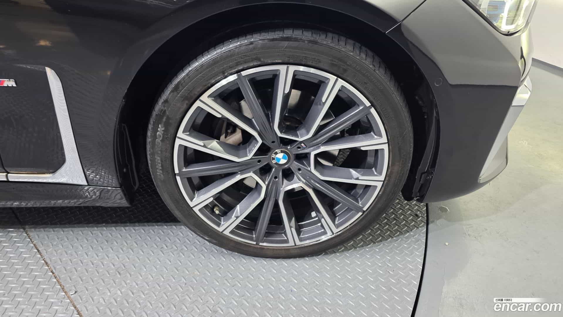 7-Series BMW 2020.11-OUTER-005